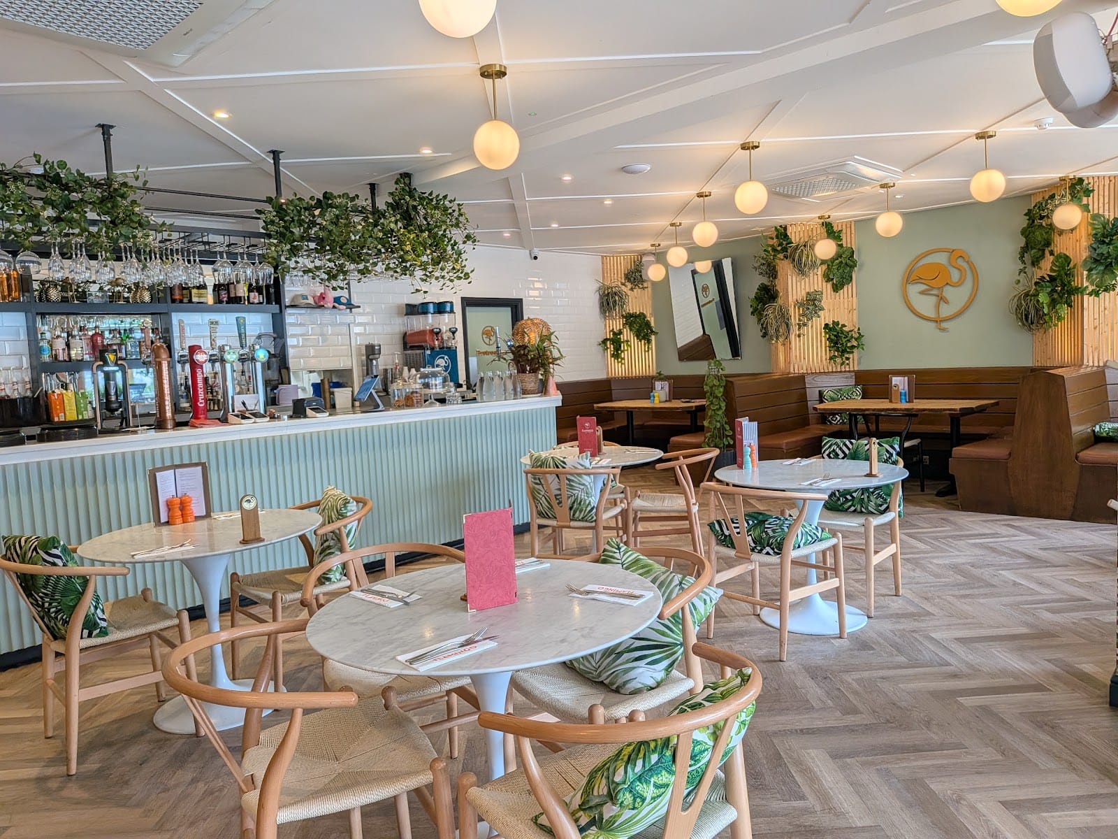 Flamingo Café Bar - Boscombe Spa