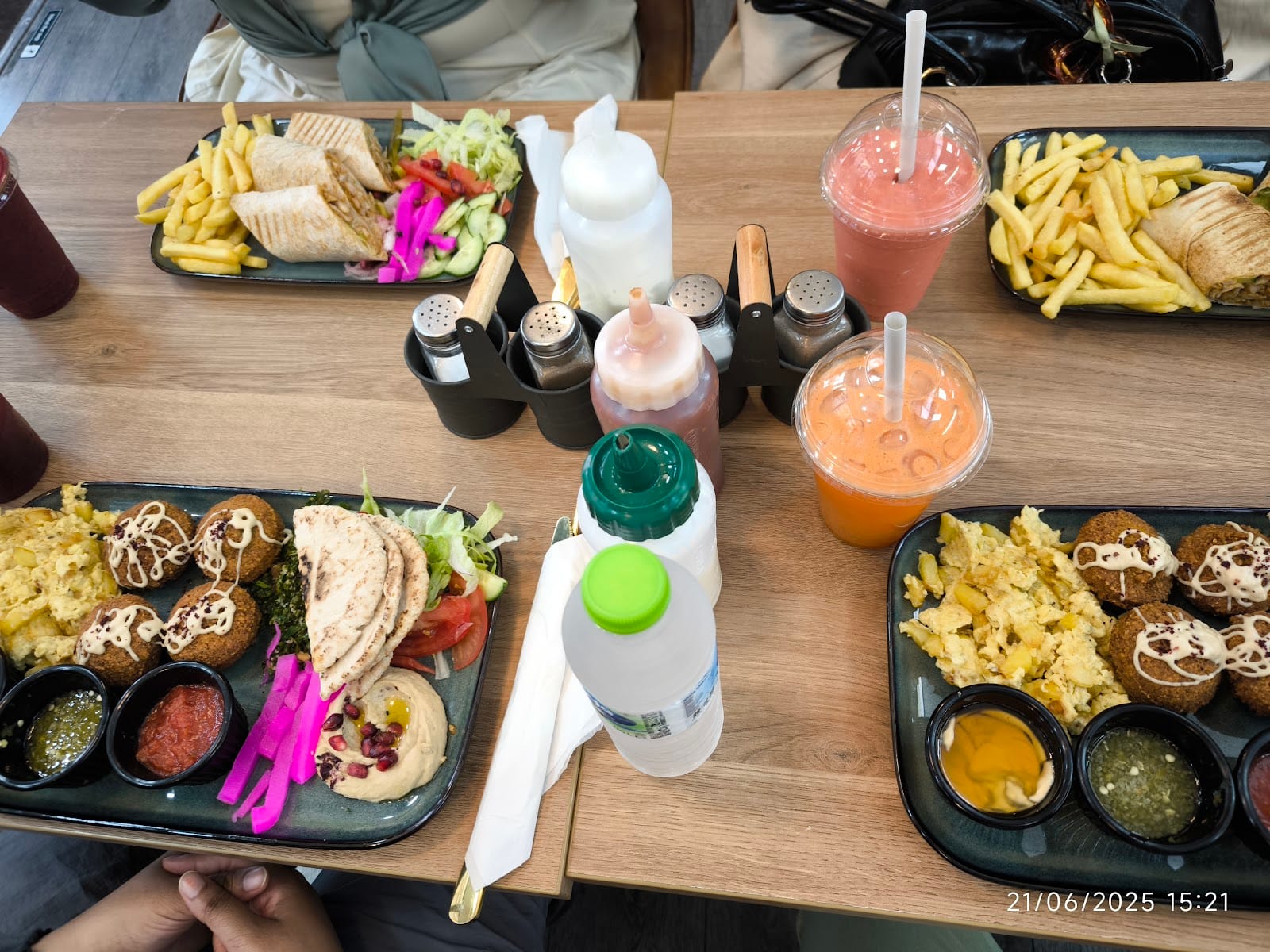 Lela’s cafe & brunch