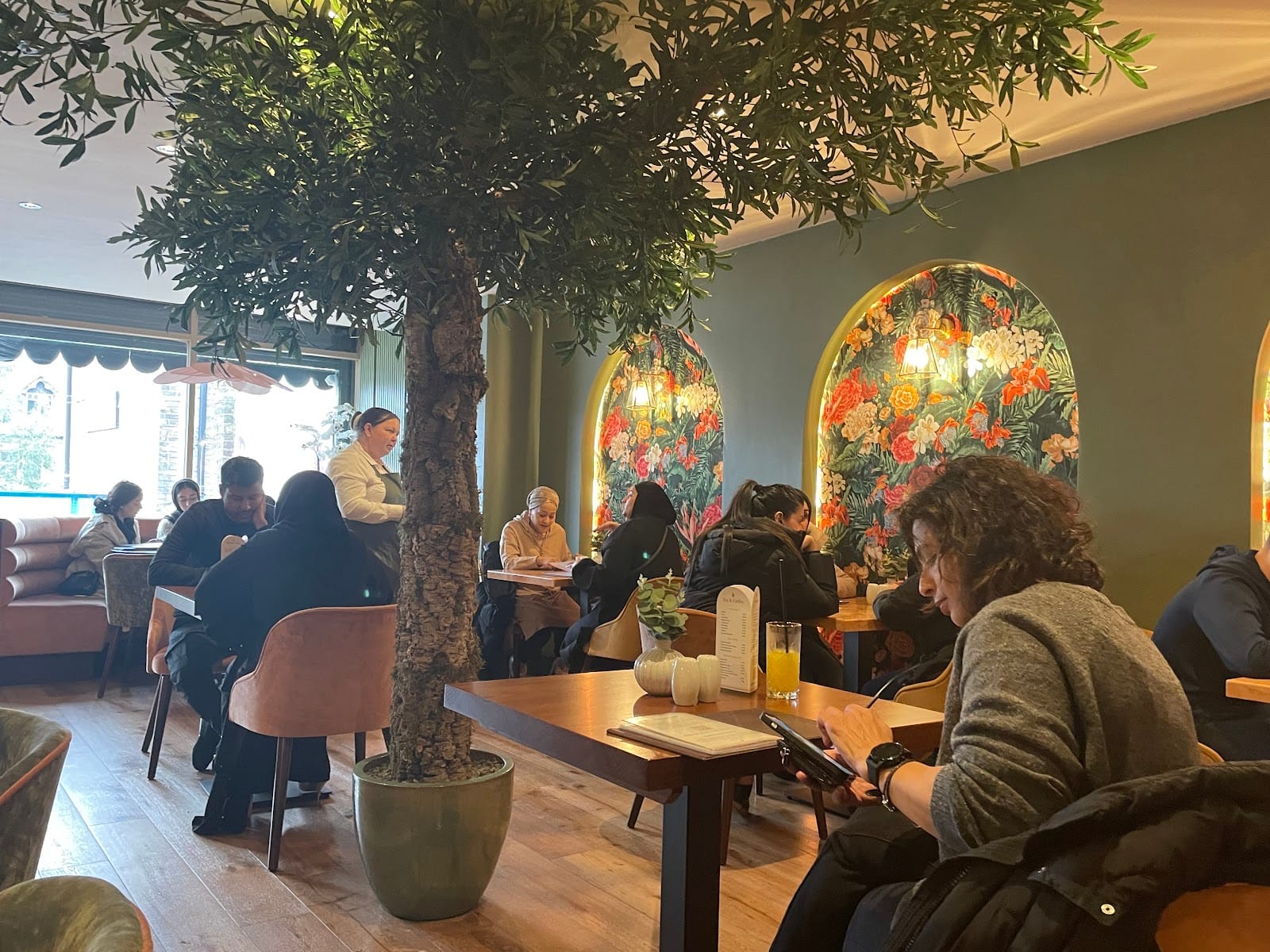 Eden's Tearoom & Patisserie