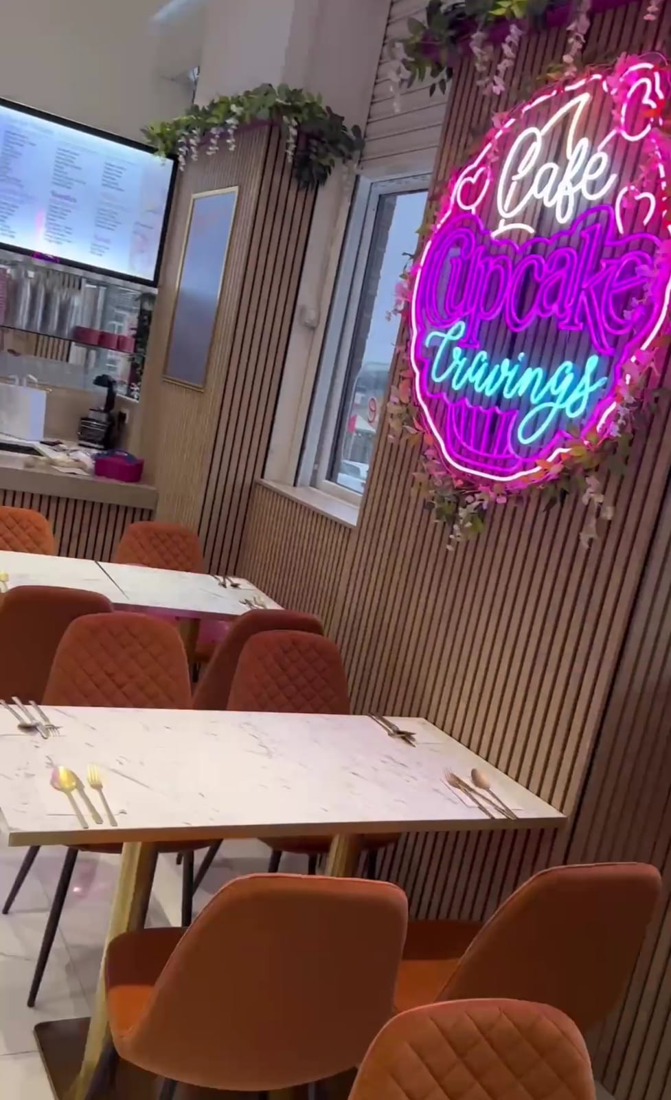 Cafe Cupcake Cravings