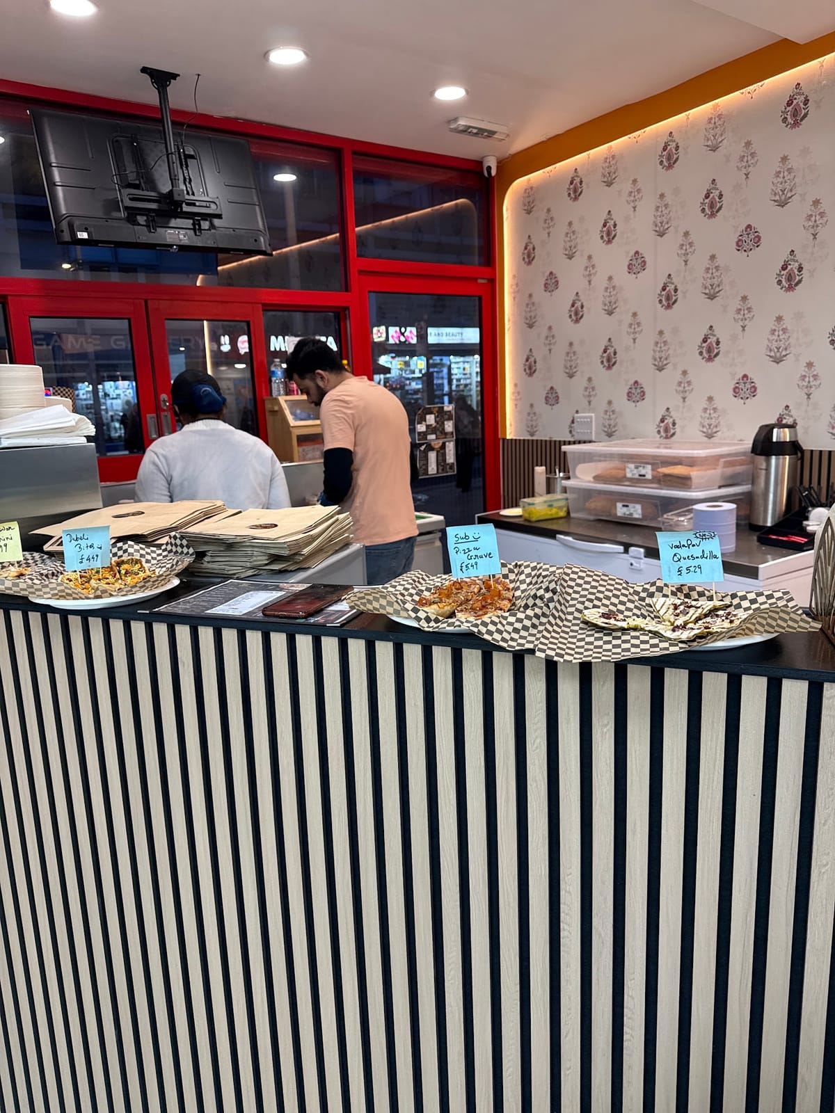 Pacati The Cafe