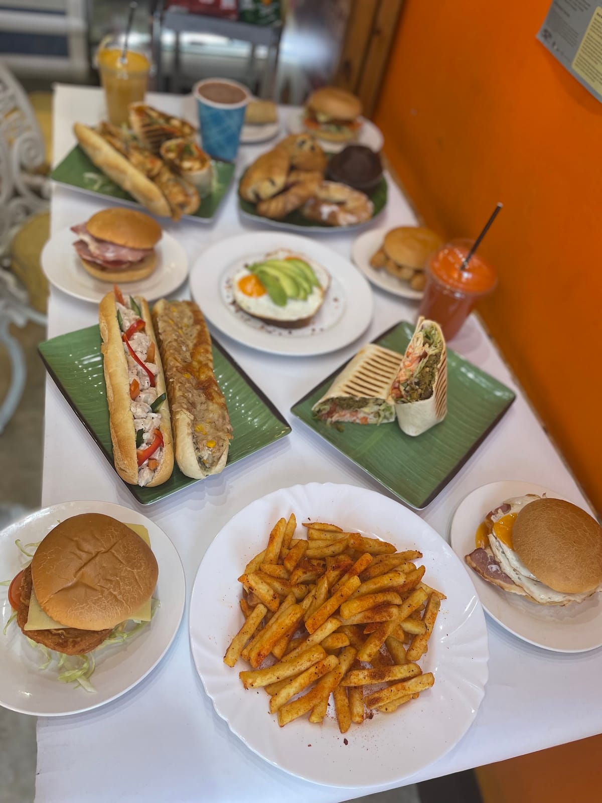 Cafe Delight (Takeaway and Cafe)