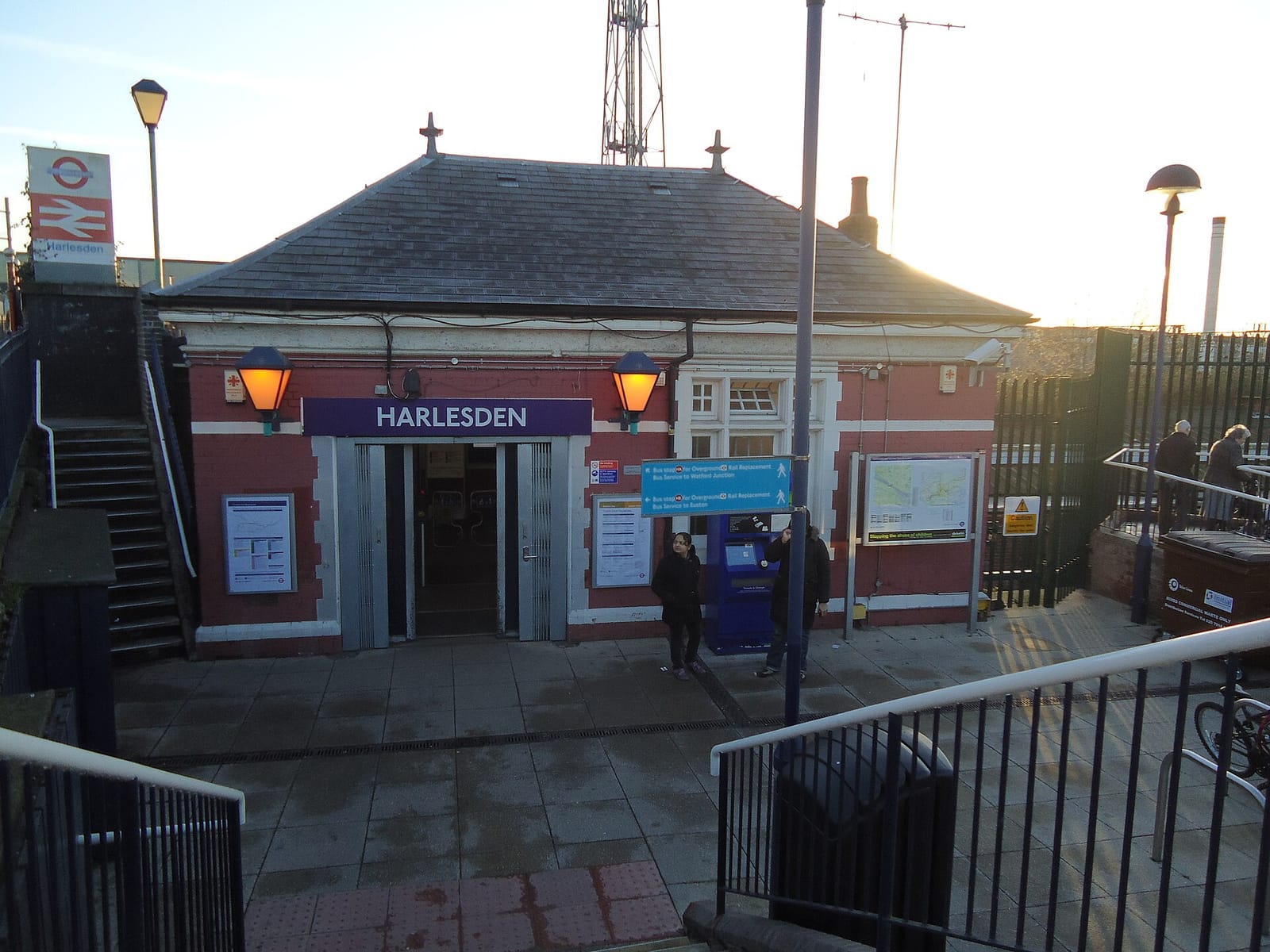 Bridge cafe photo 2