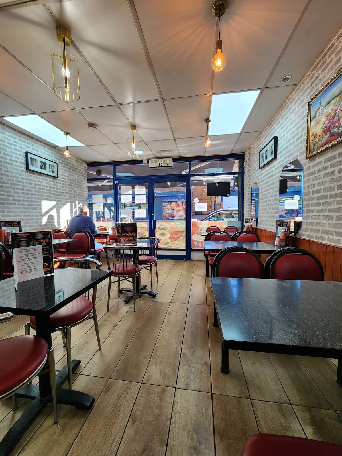 Zara Cafe Bistro