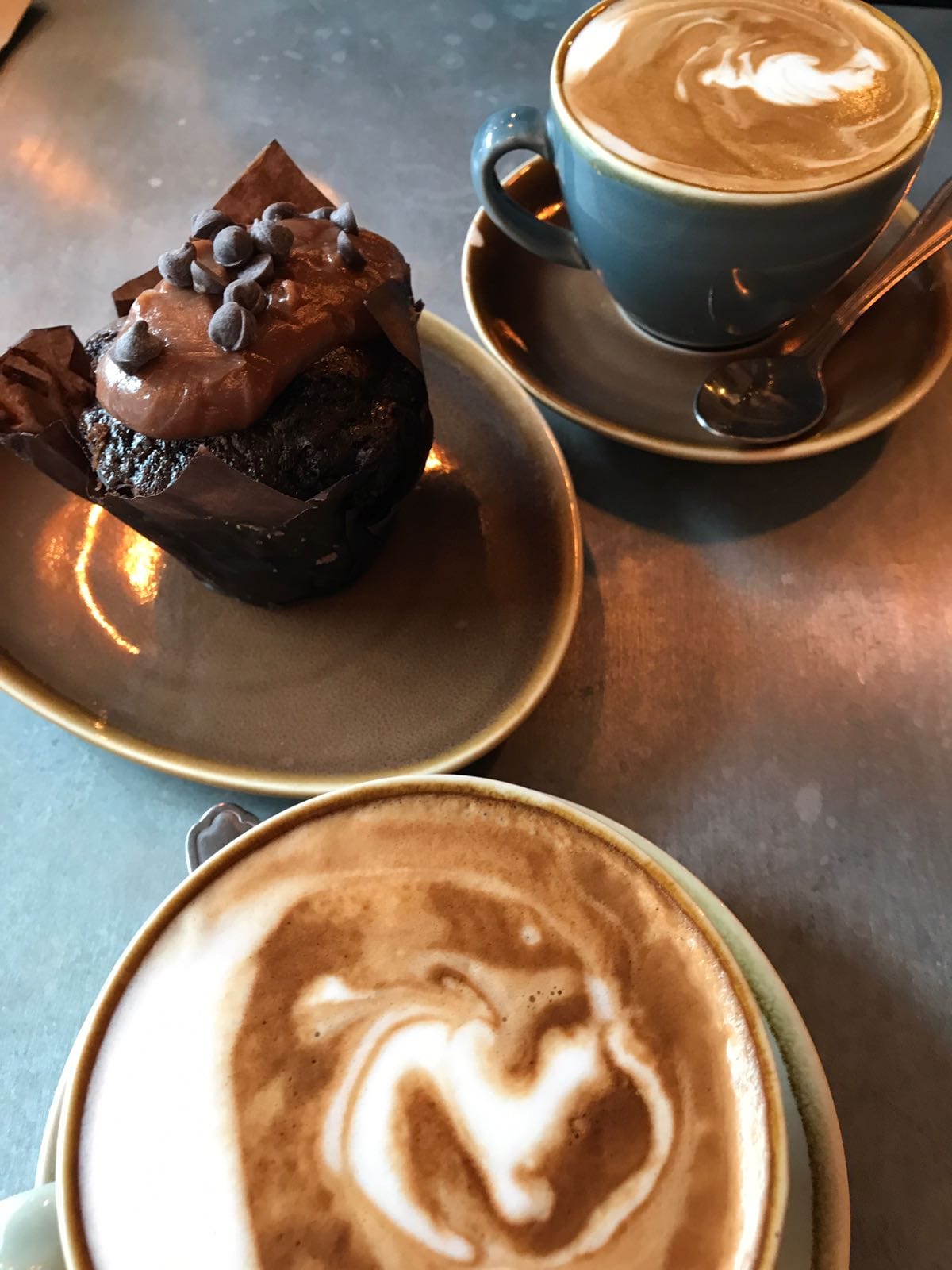 Head Room café