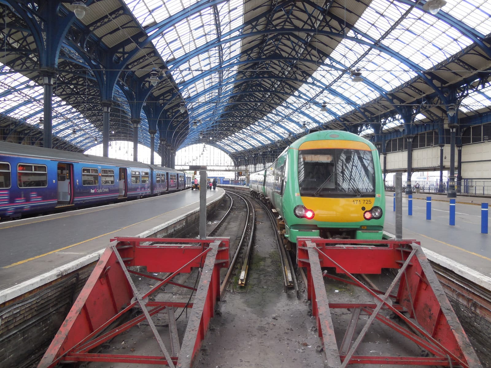 Brighton Station Passenger Lounge Cafe and Waiting Room photo 3