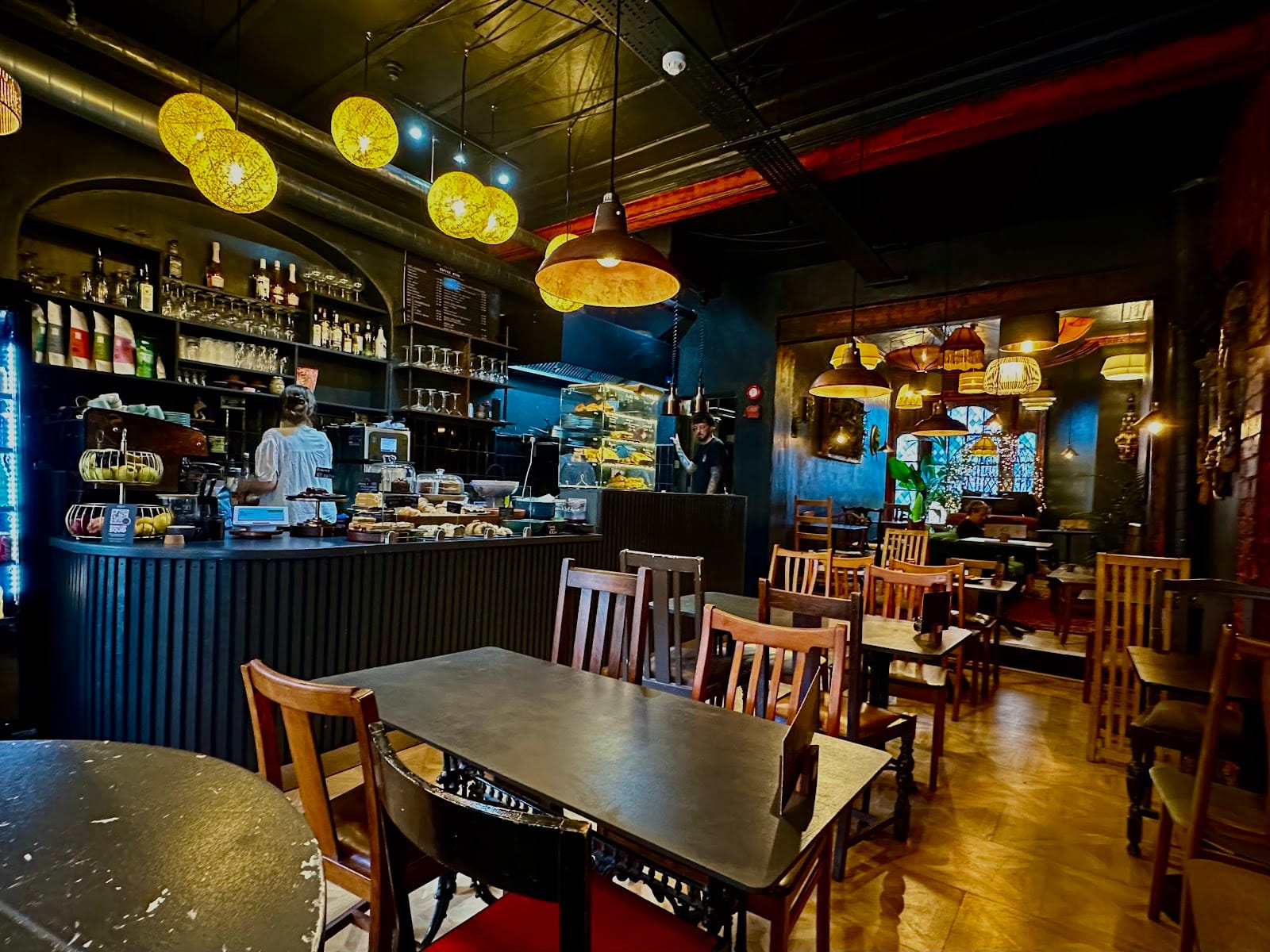 Bad Squirrel Cafe & Lounge