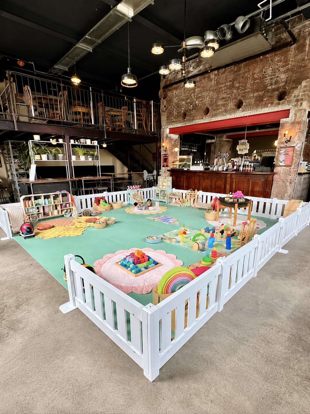 Shorties Play Cafe