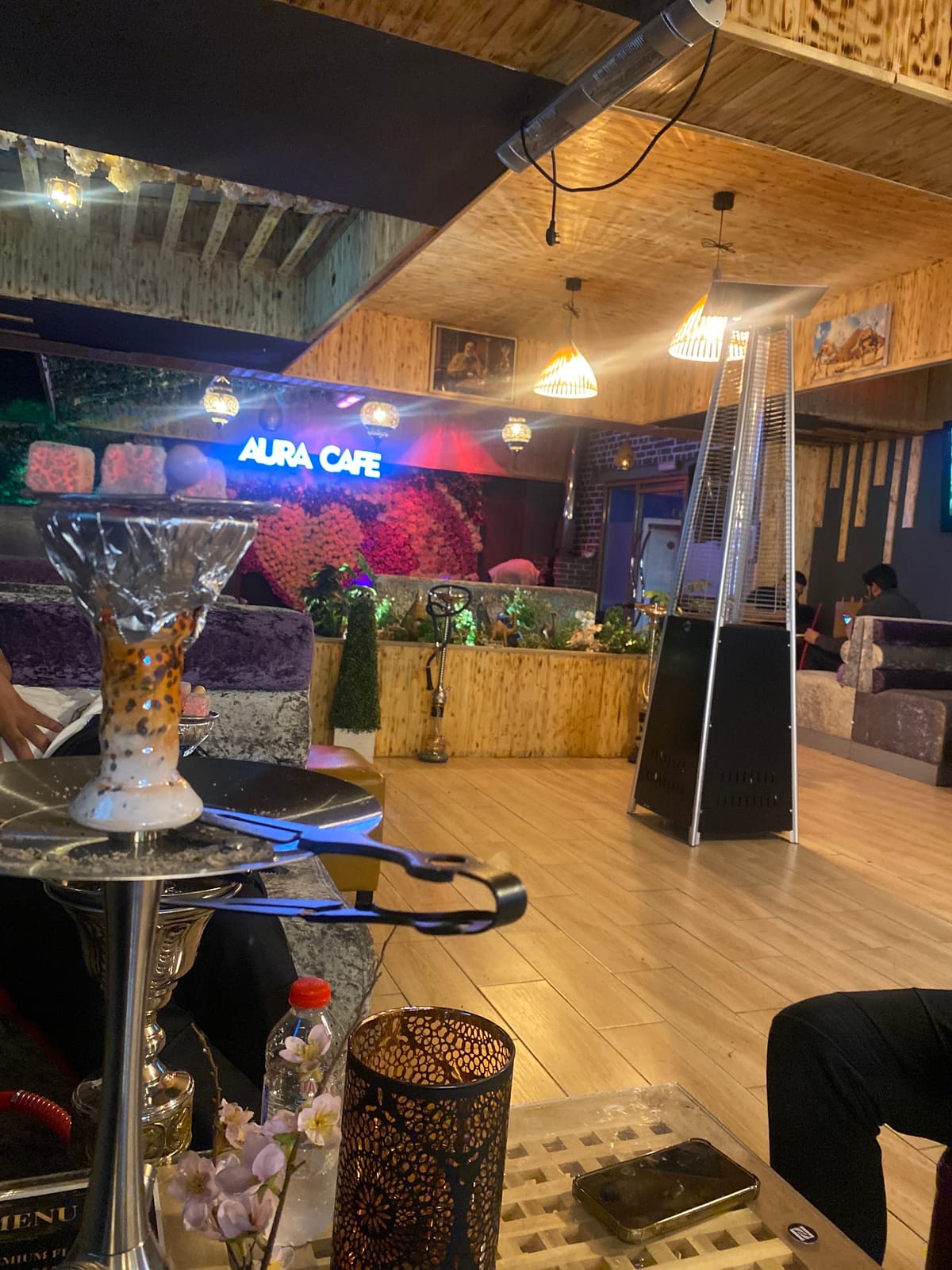 Aura Cafe