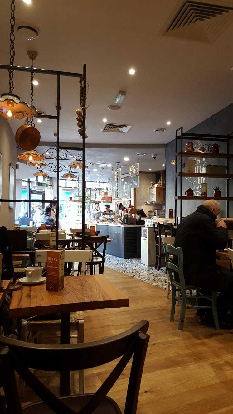 Aromi Caffe and Gelateria