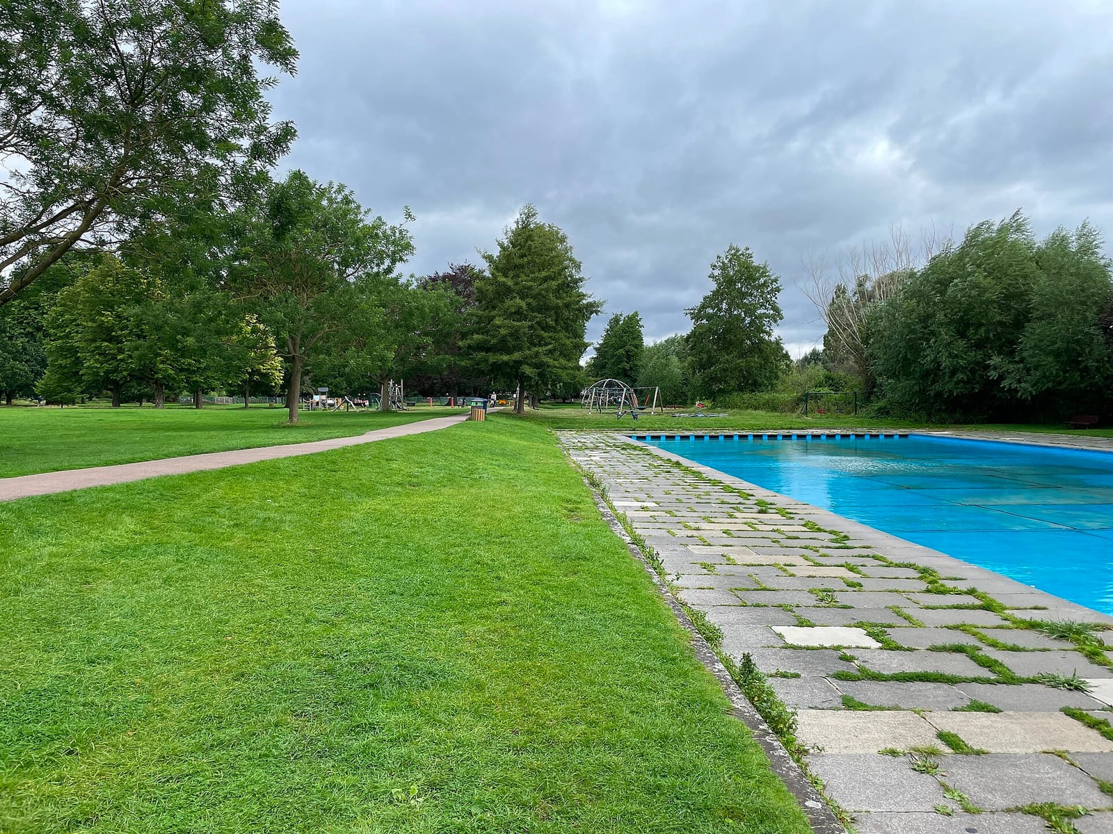Crofters - Newnham Park photo 2