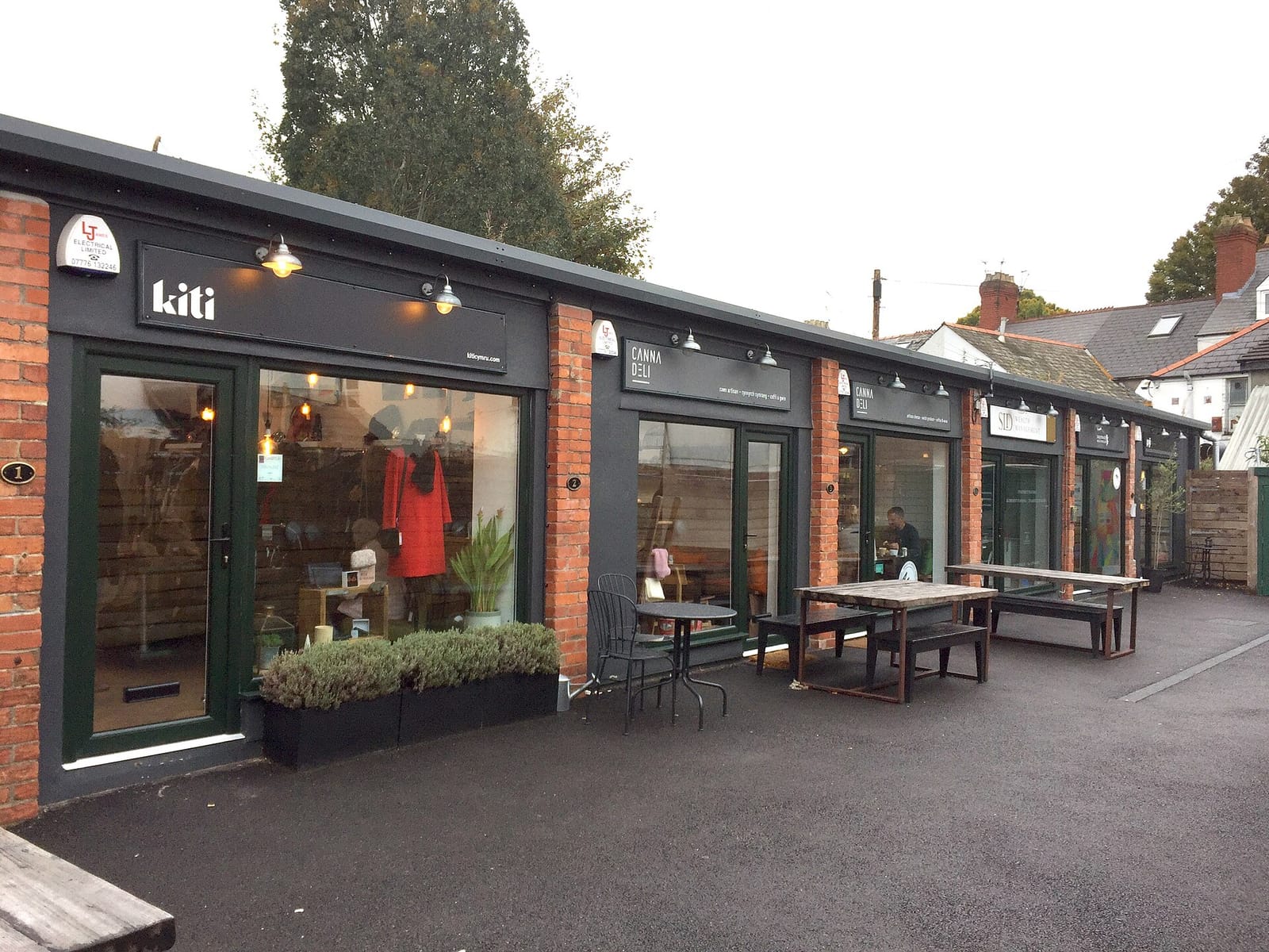 The Wardrobe Coffee Shop photo 4