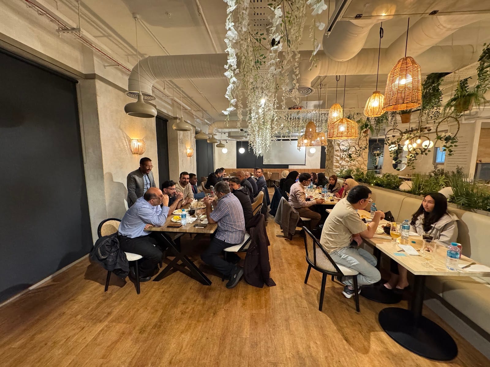longa restaurant