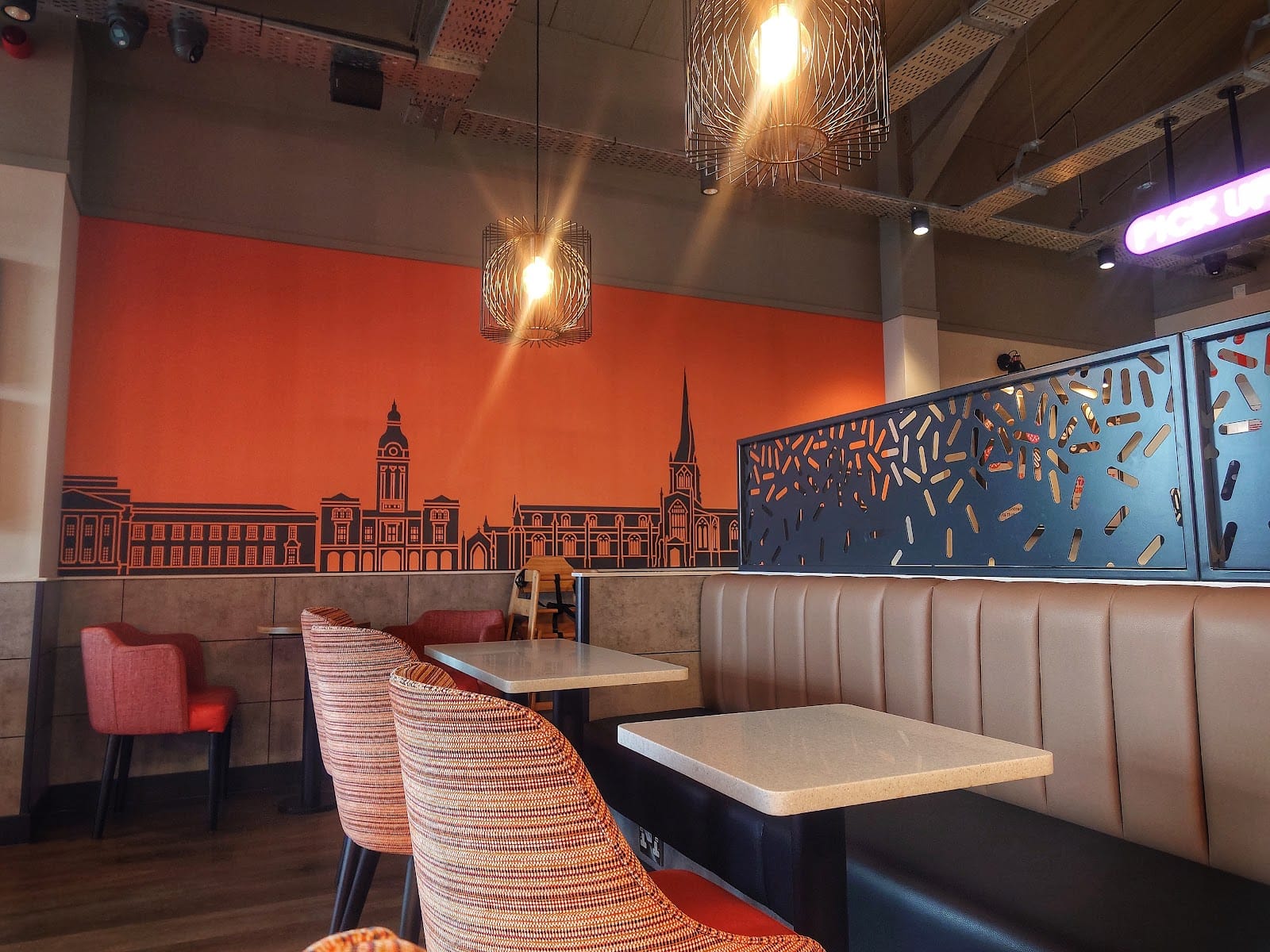 DUNKIN' Alma Leisure Park