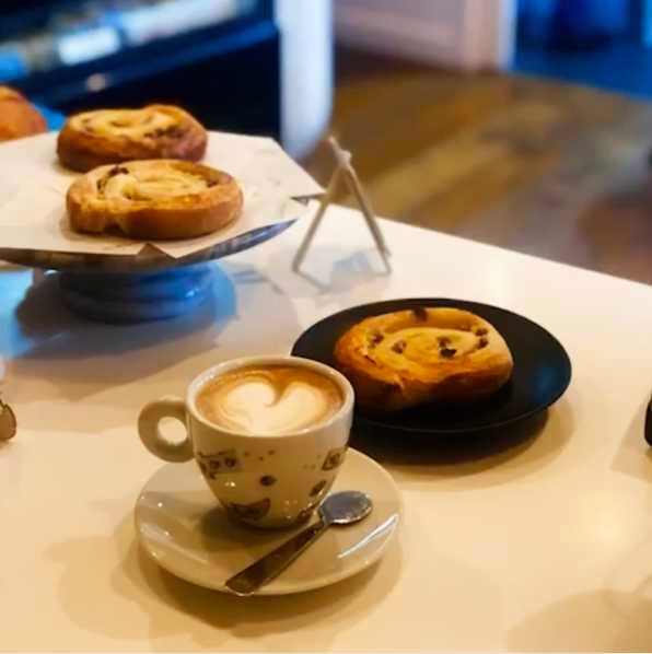 Café Society photo 2