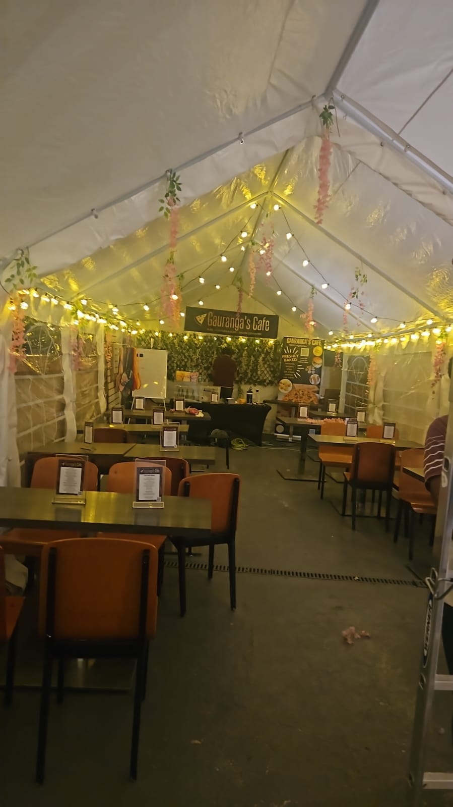 Gaurangas Veggie Cafe