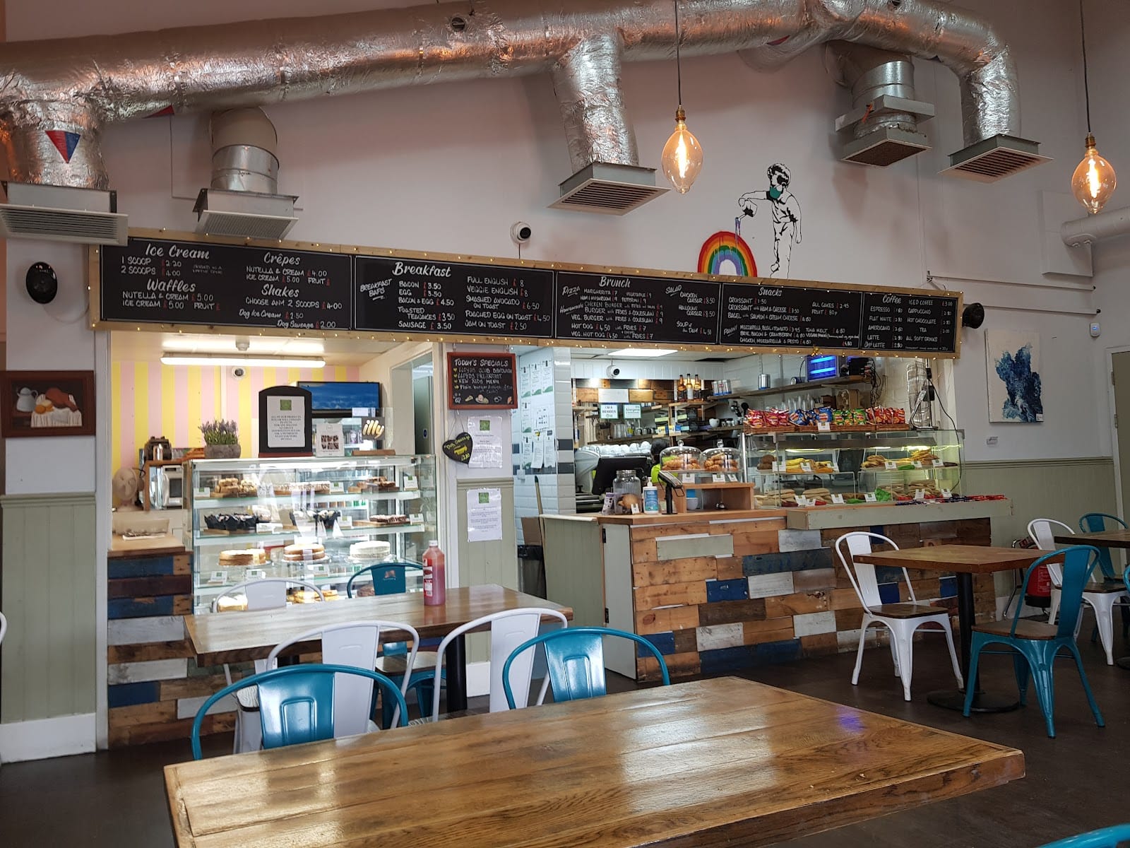 Lloyd Park Lounge Café