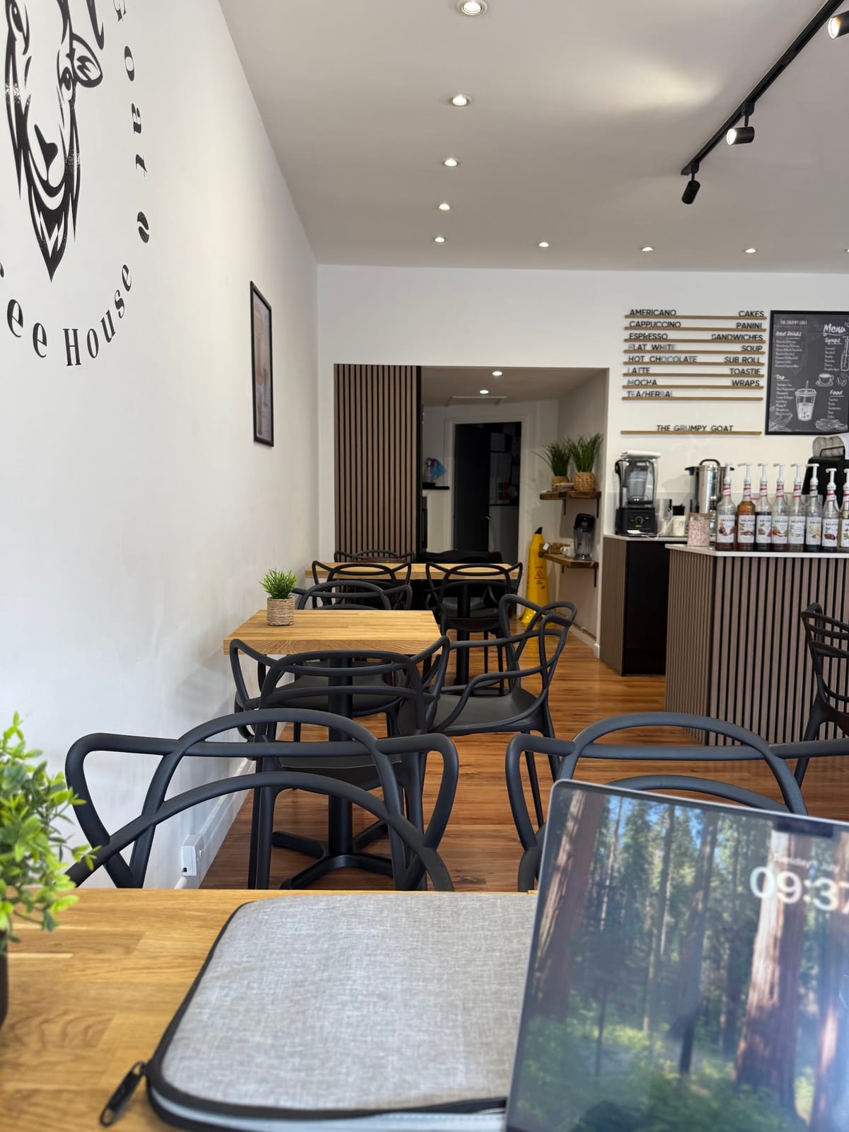 The Grumpy Goat coffee house