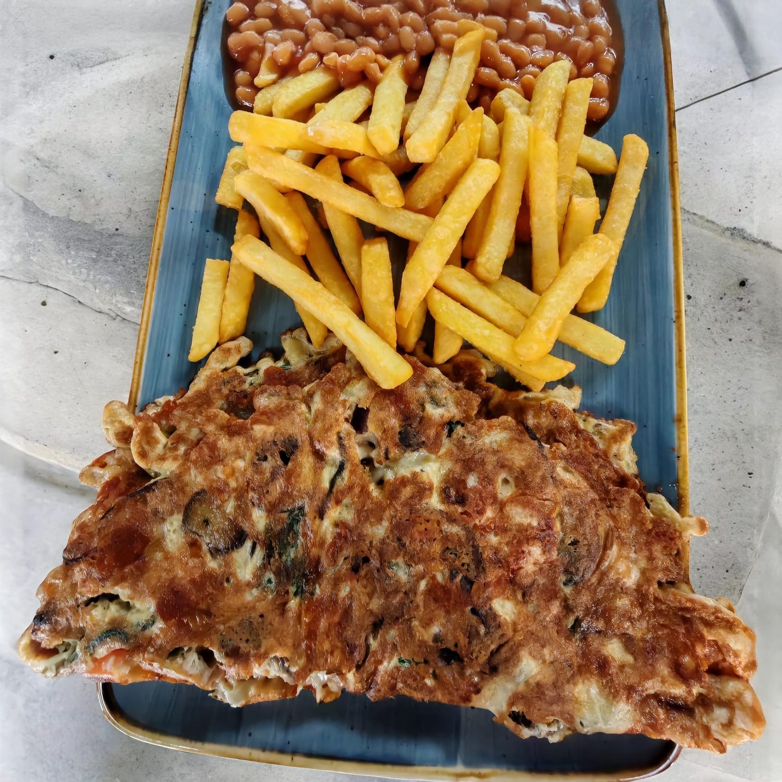 EVERINGHAM CAFE & RESTAURANT photo 8