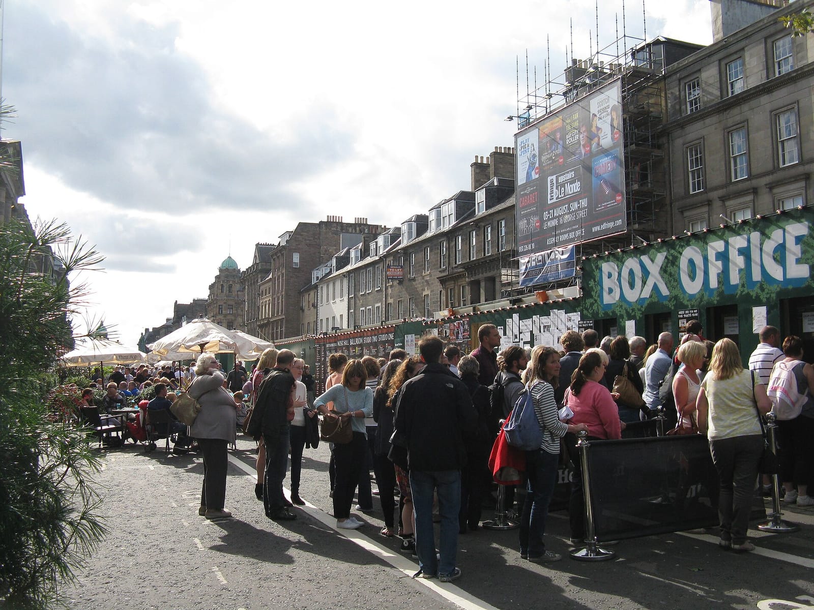 LOWDOWN photo 3