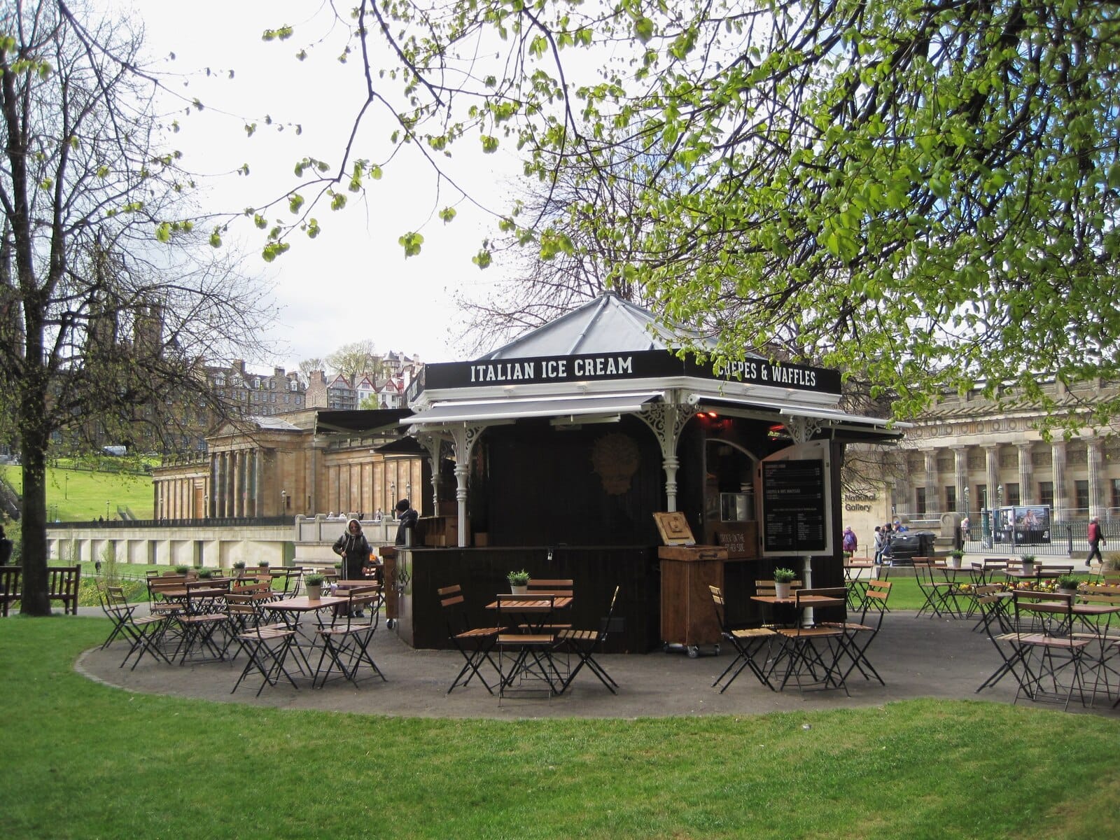 Sir Walter's Cafe in the Gardens photo 5