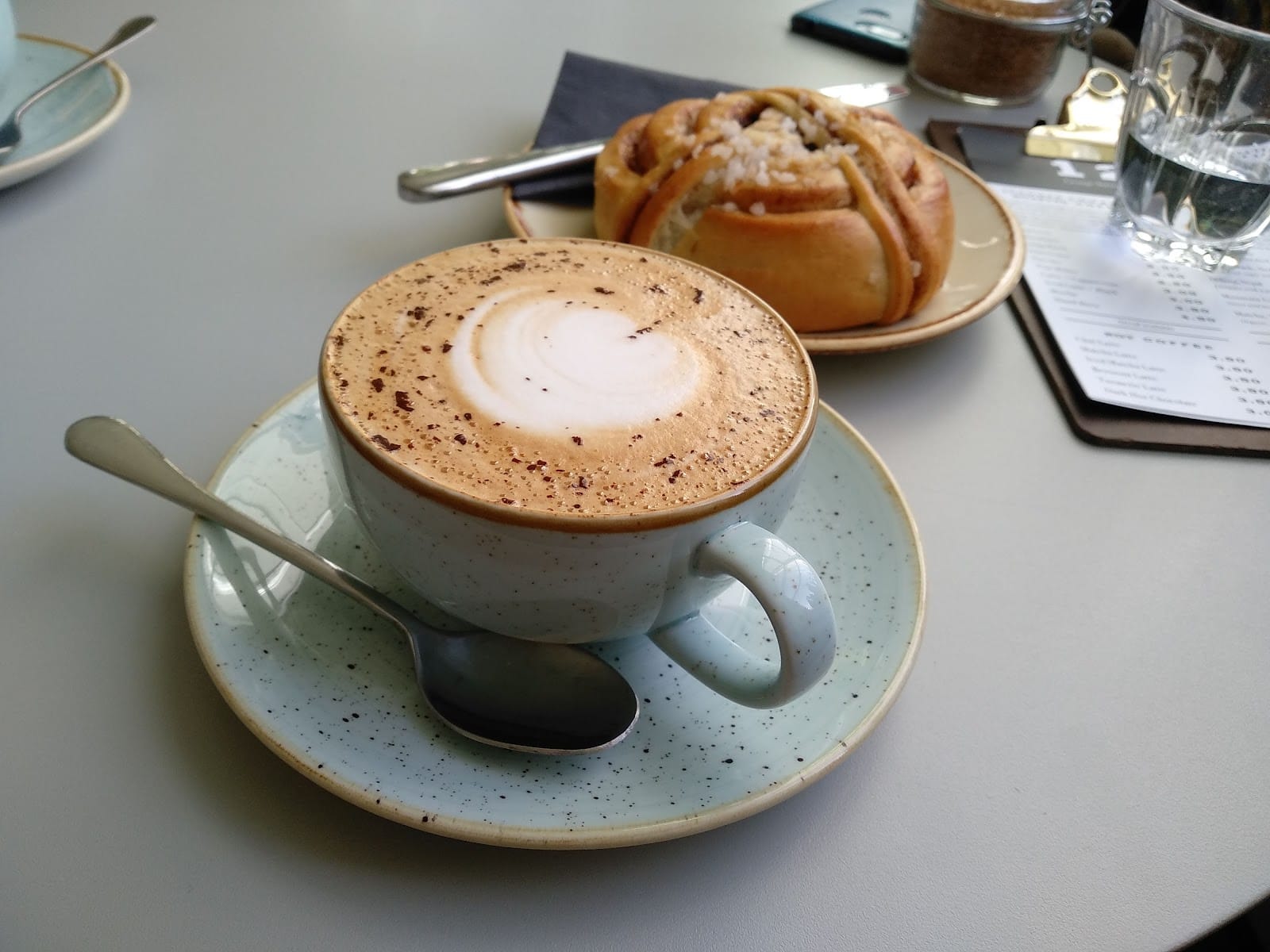 Mayvn Cafe