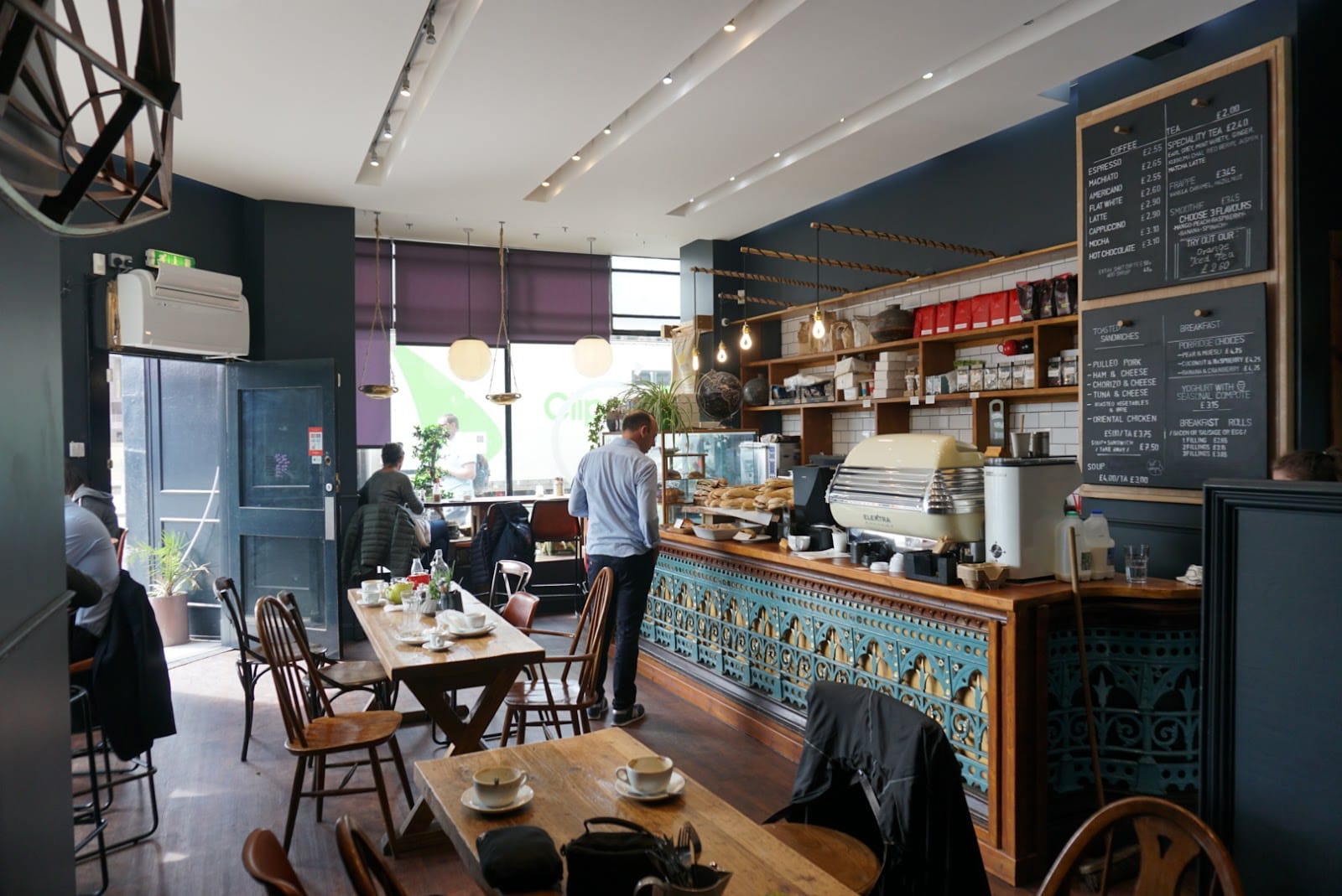 Nomad Cafe