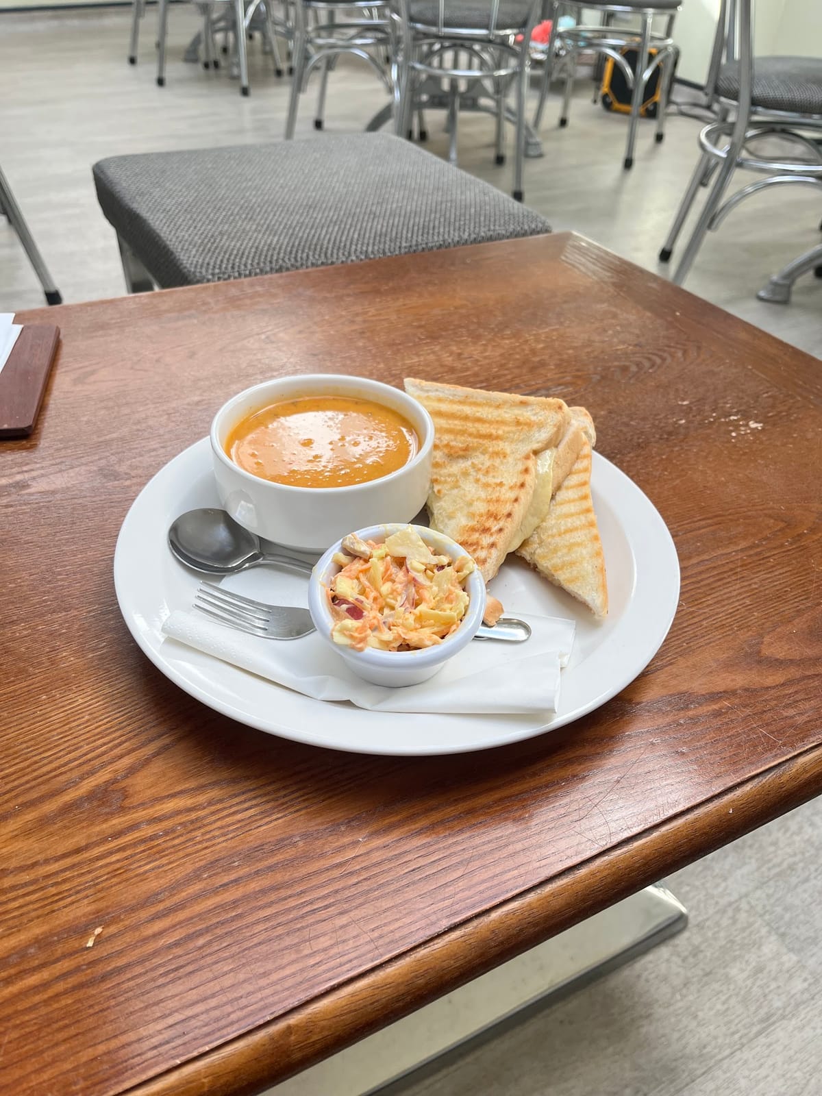 Cafe 48