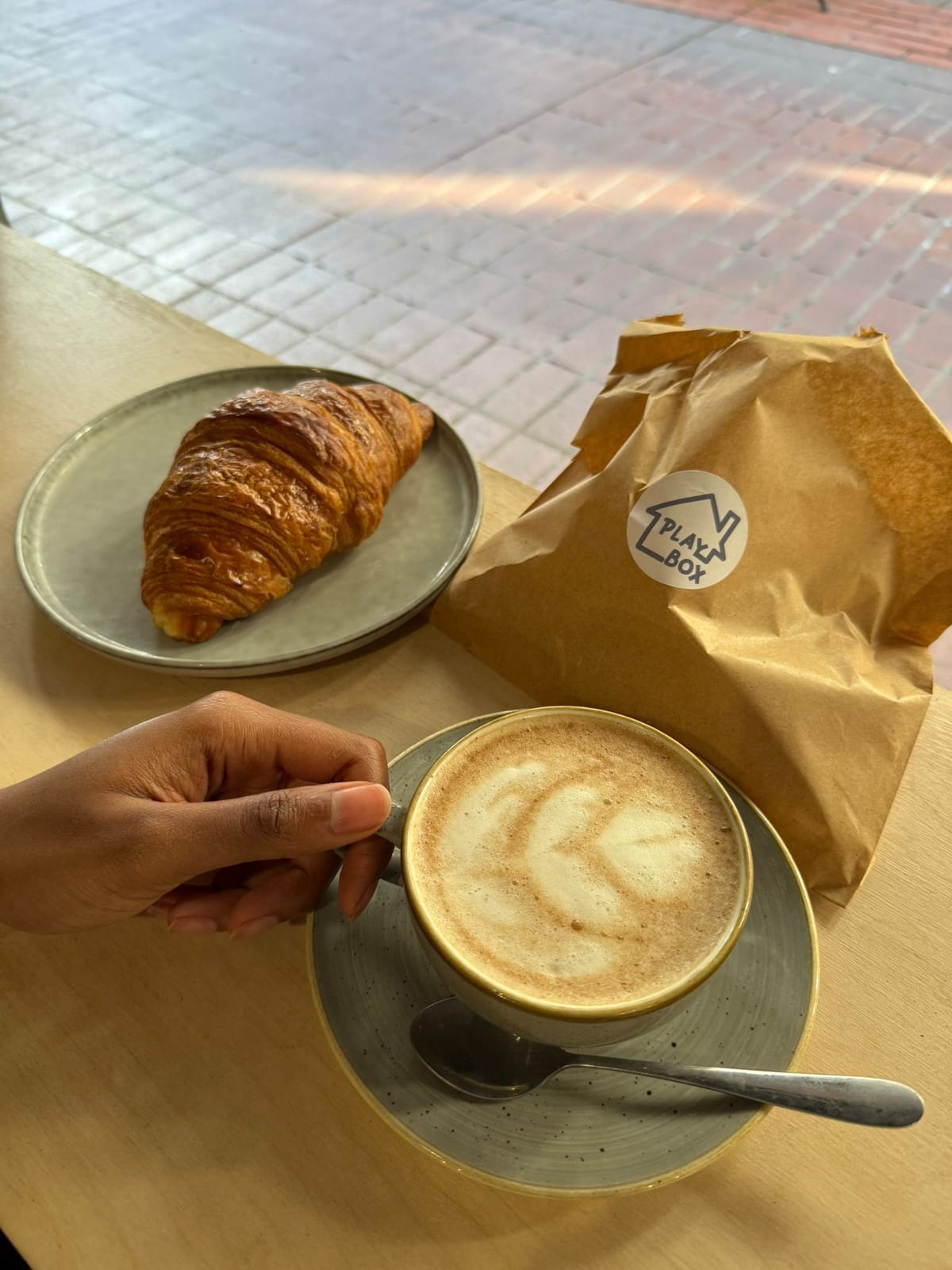 PLAYBOX cafe