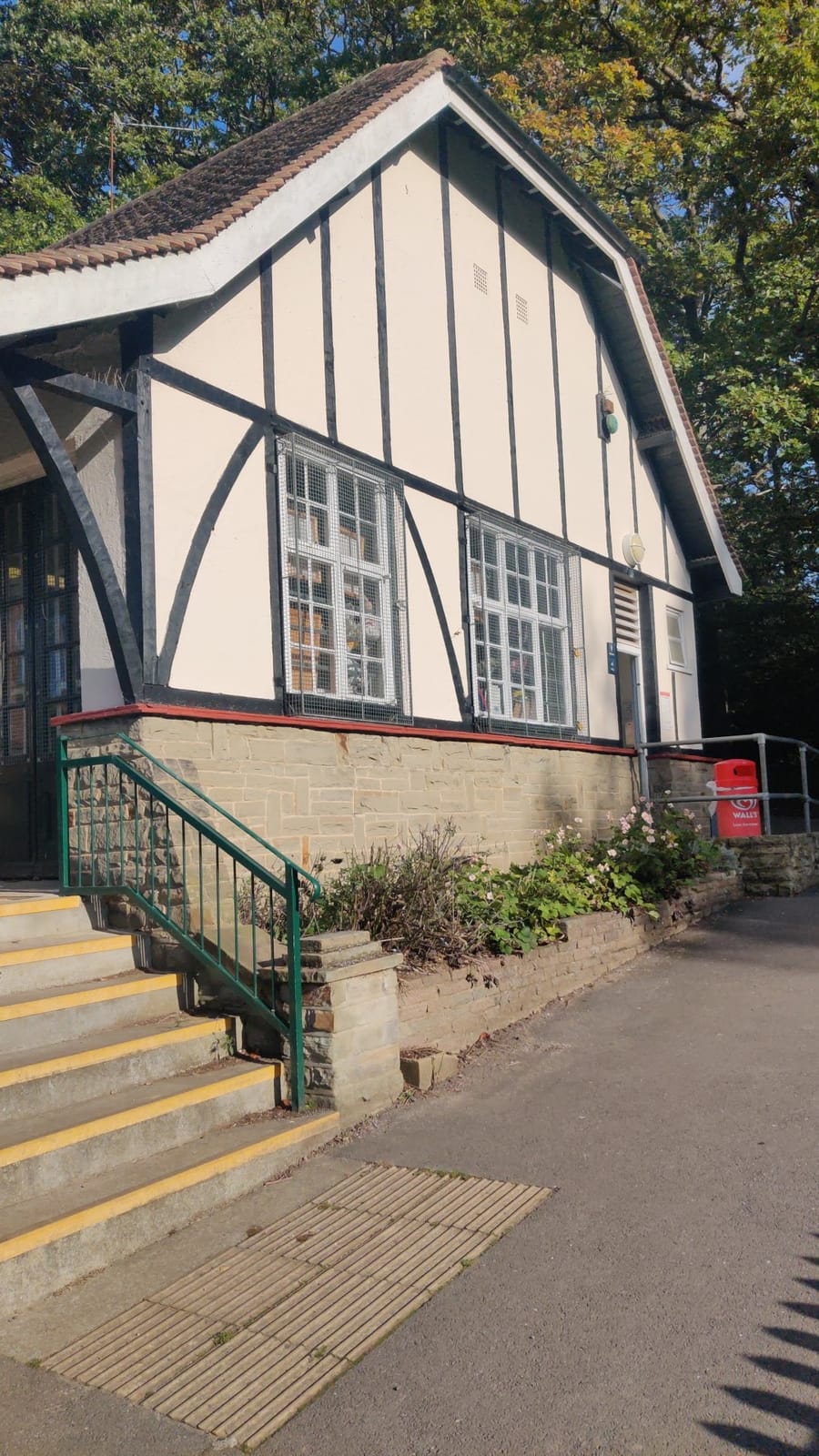 Grovelands Cafe
