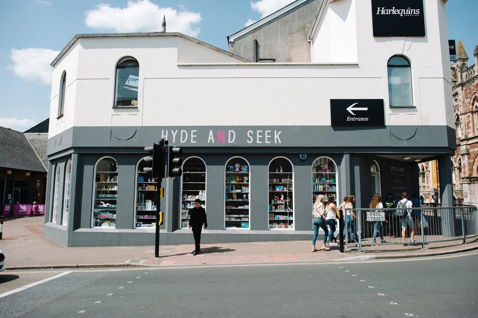 Hyde and Seek