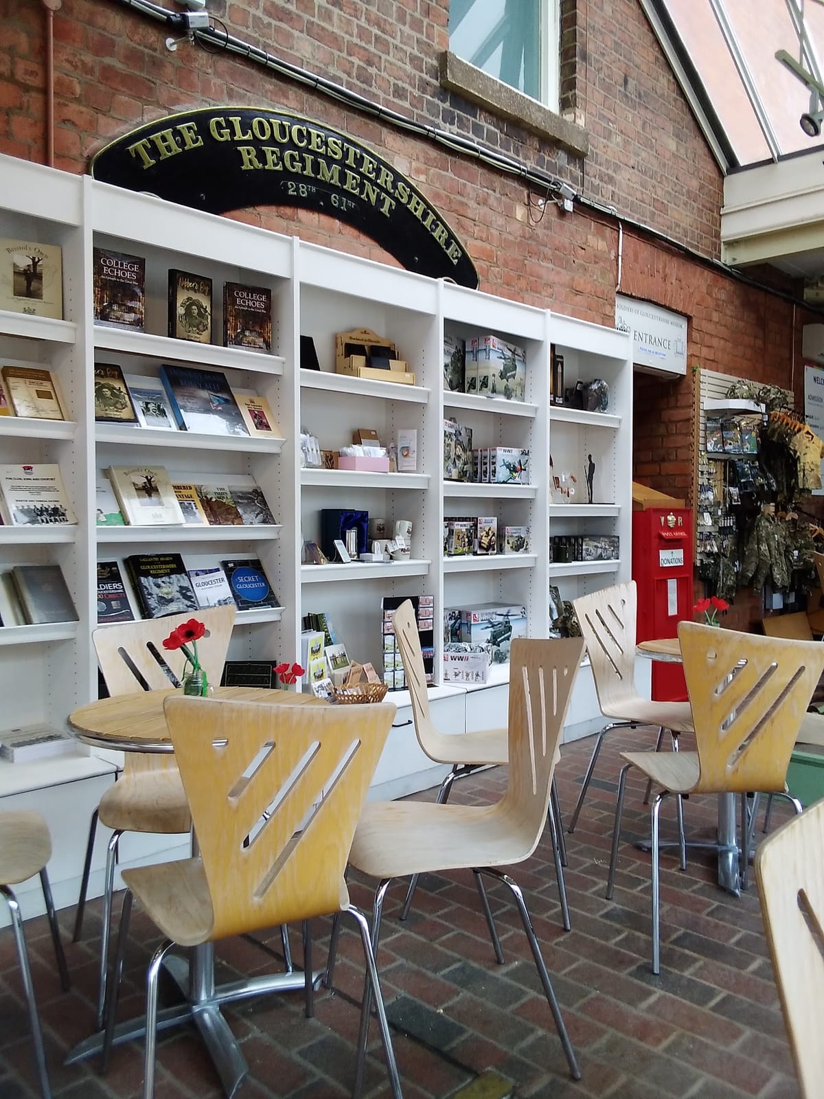 Gloucester train station cafe