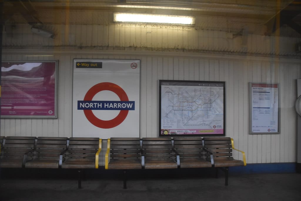 Stylish mobile/Galaxy Internet Cafe Harrow photo 3