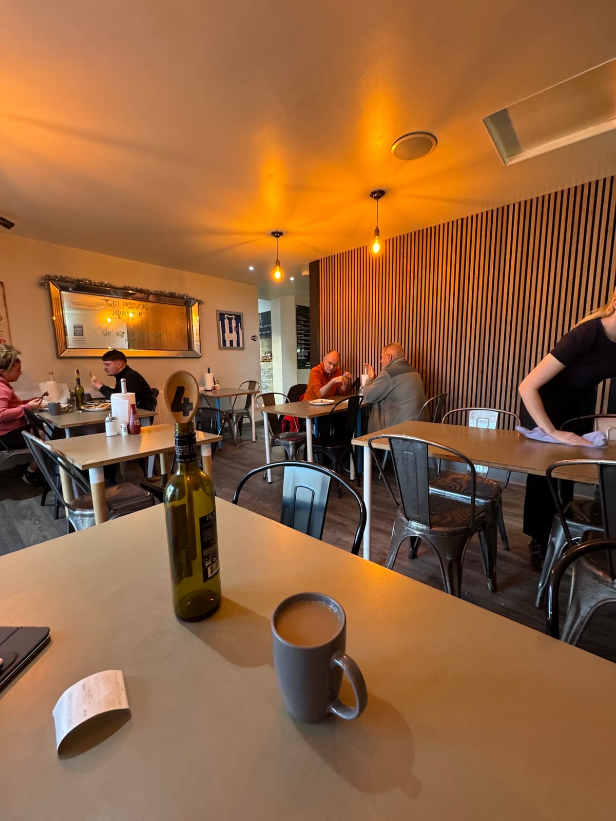 Cafe 8