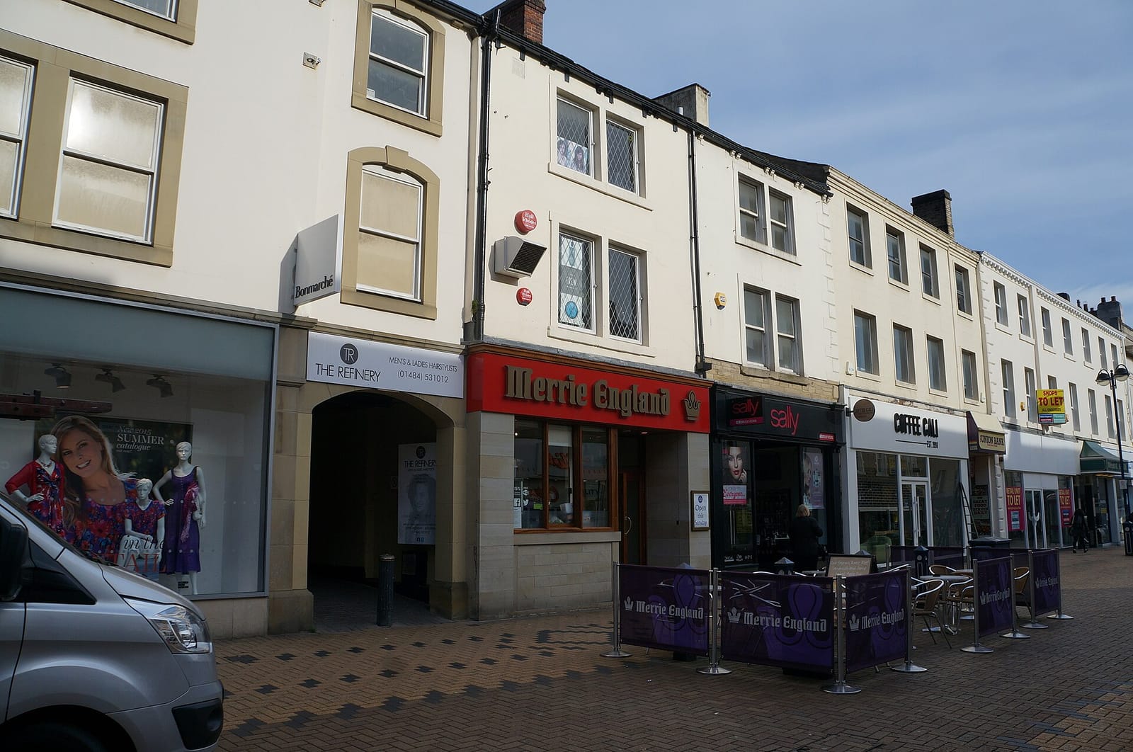 Merrie England - New Street photo 2