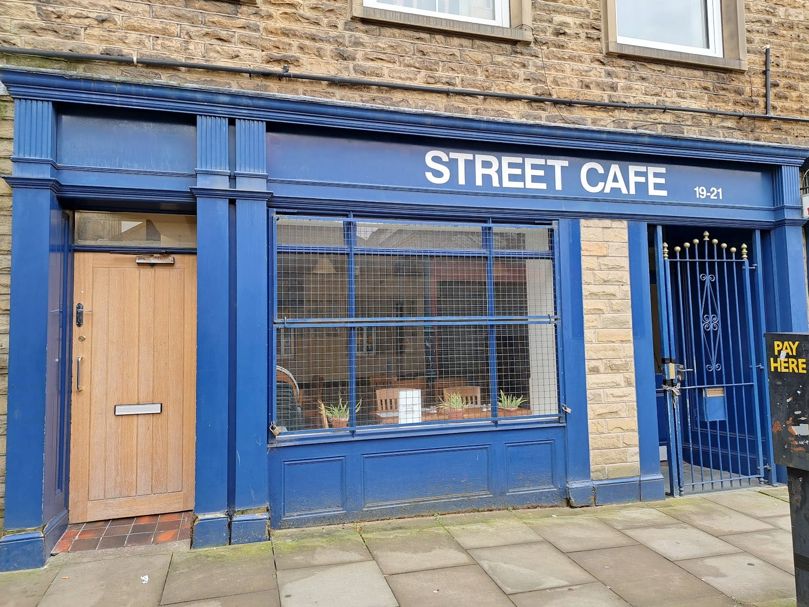 Street Cafe