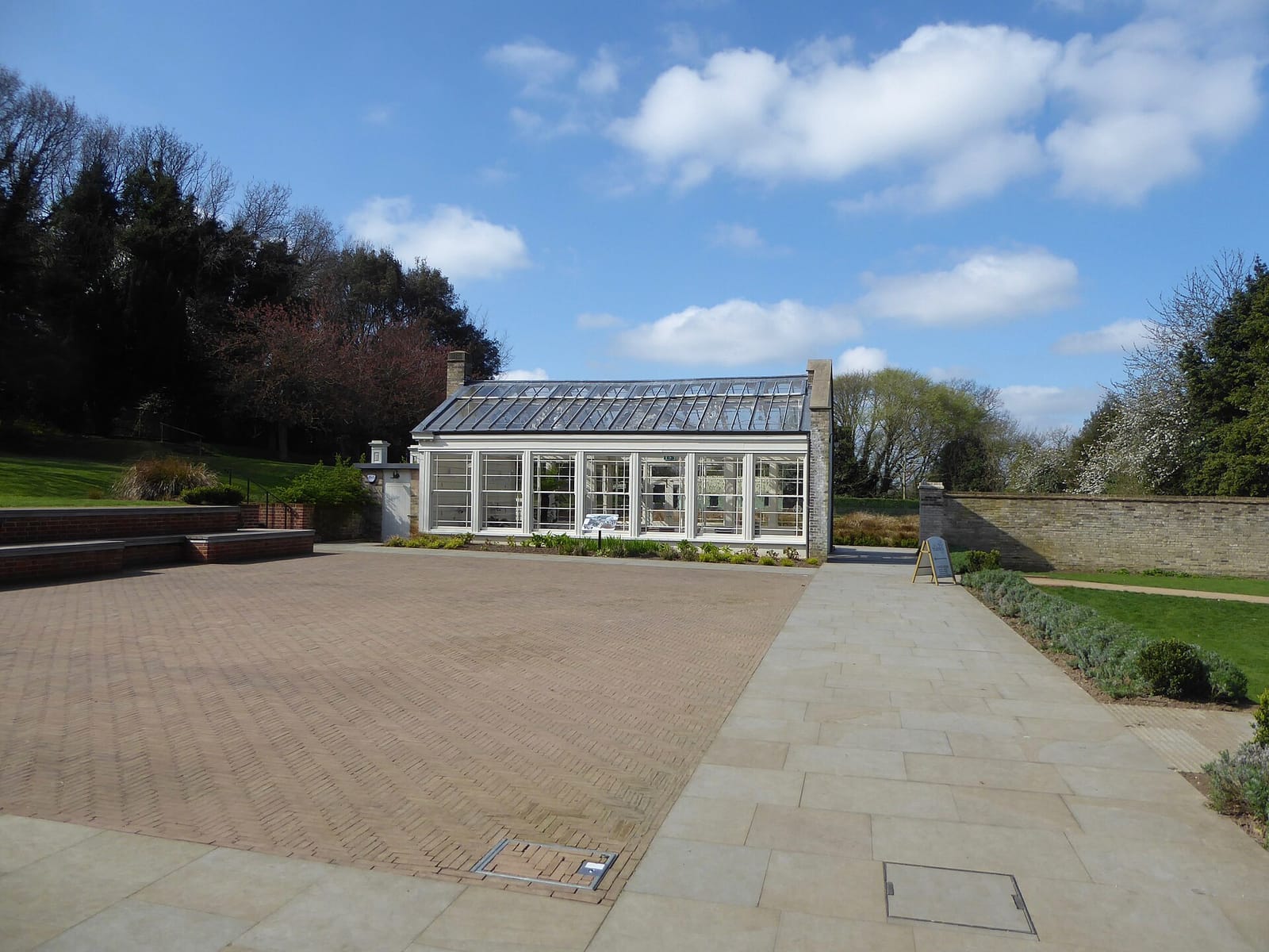 Bishops Cafe, Holywells Park photo 4