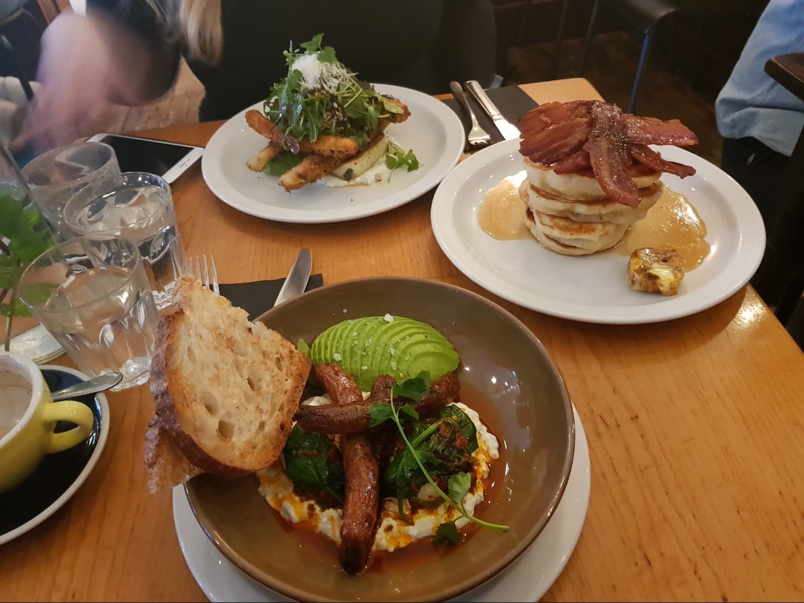 SUNDAY cafe & restaurant