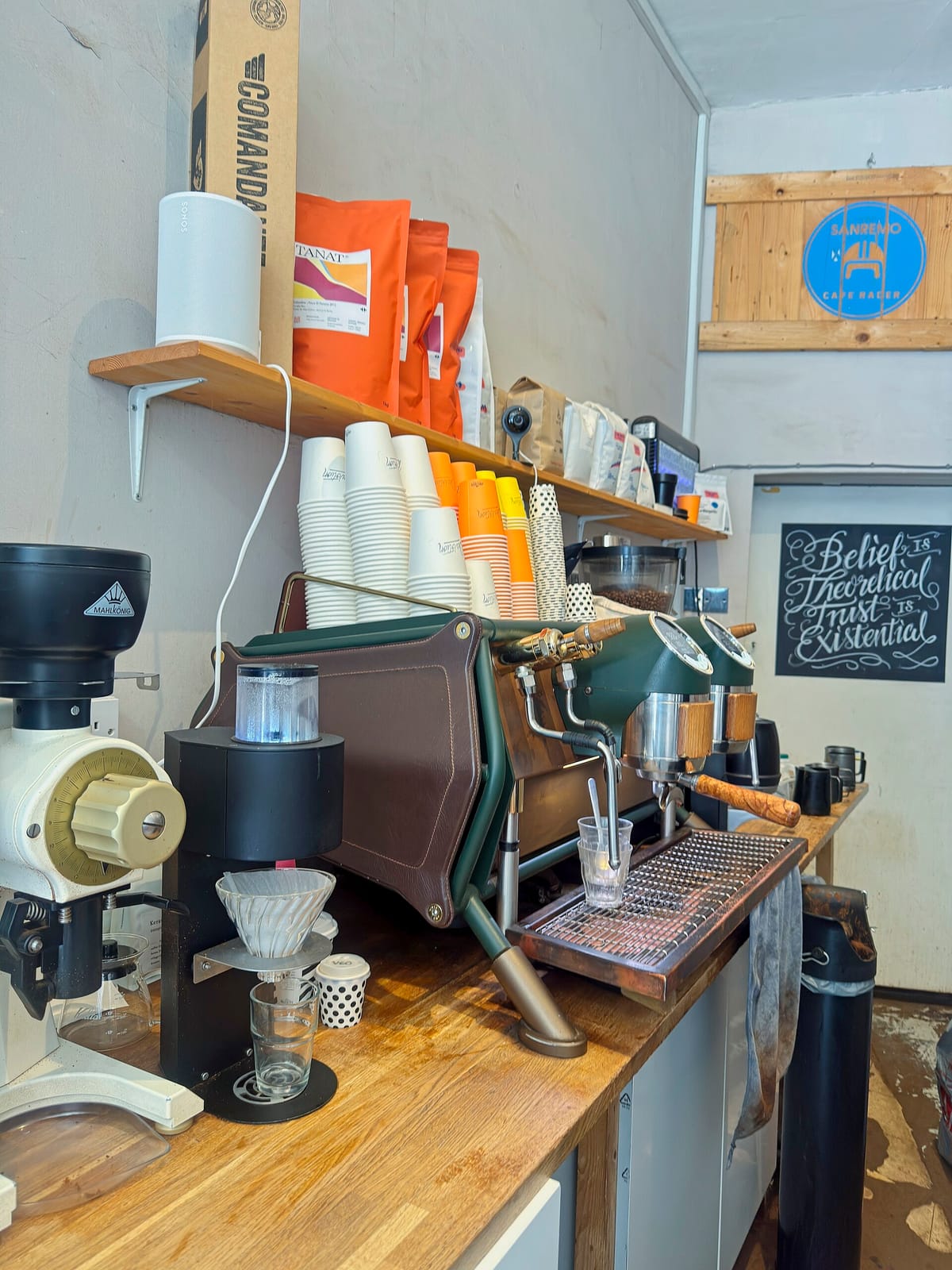 Leo's Cafe photo 4