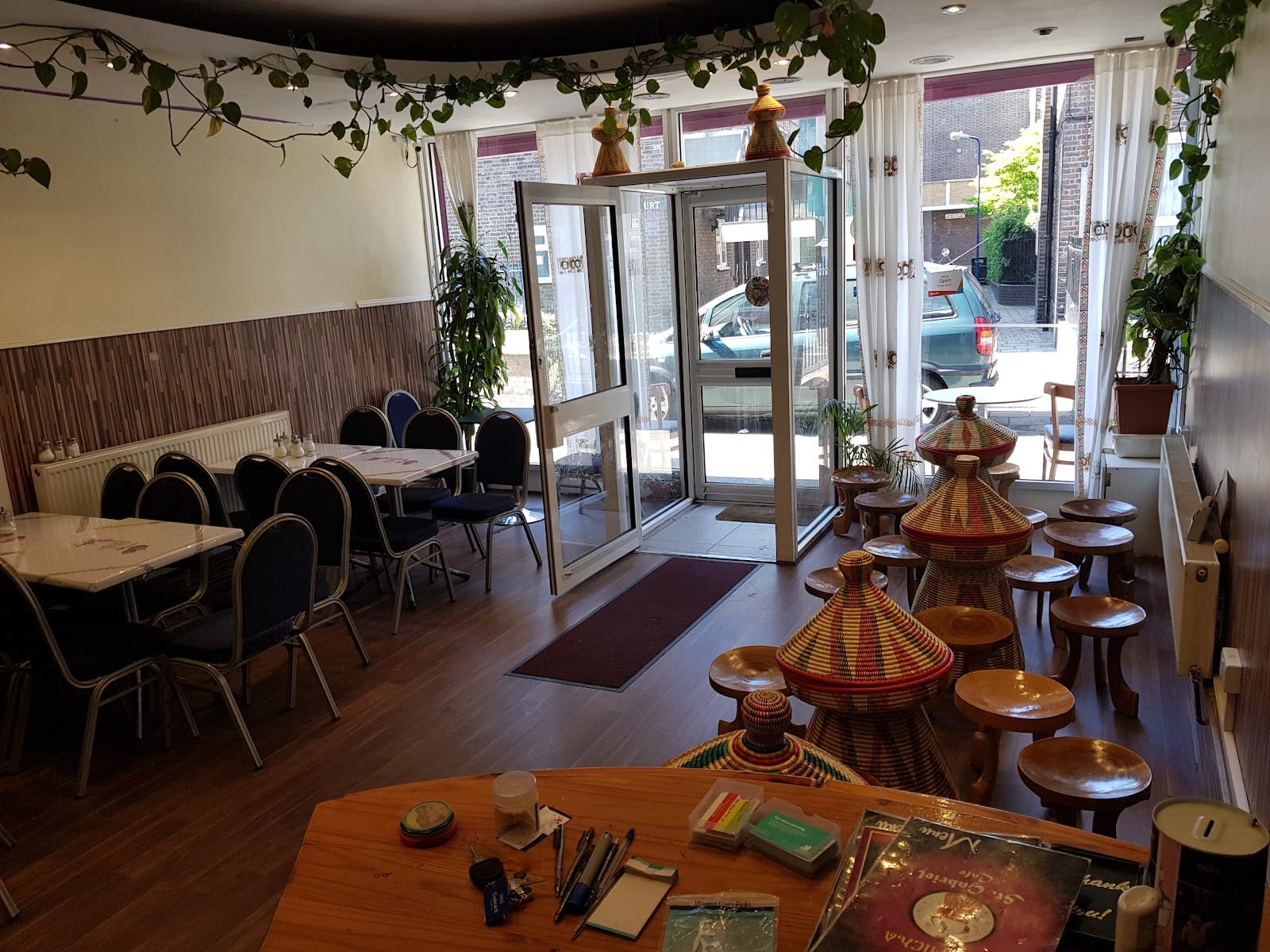 Saint Gabriel Cafe & restaurants