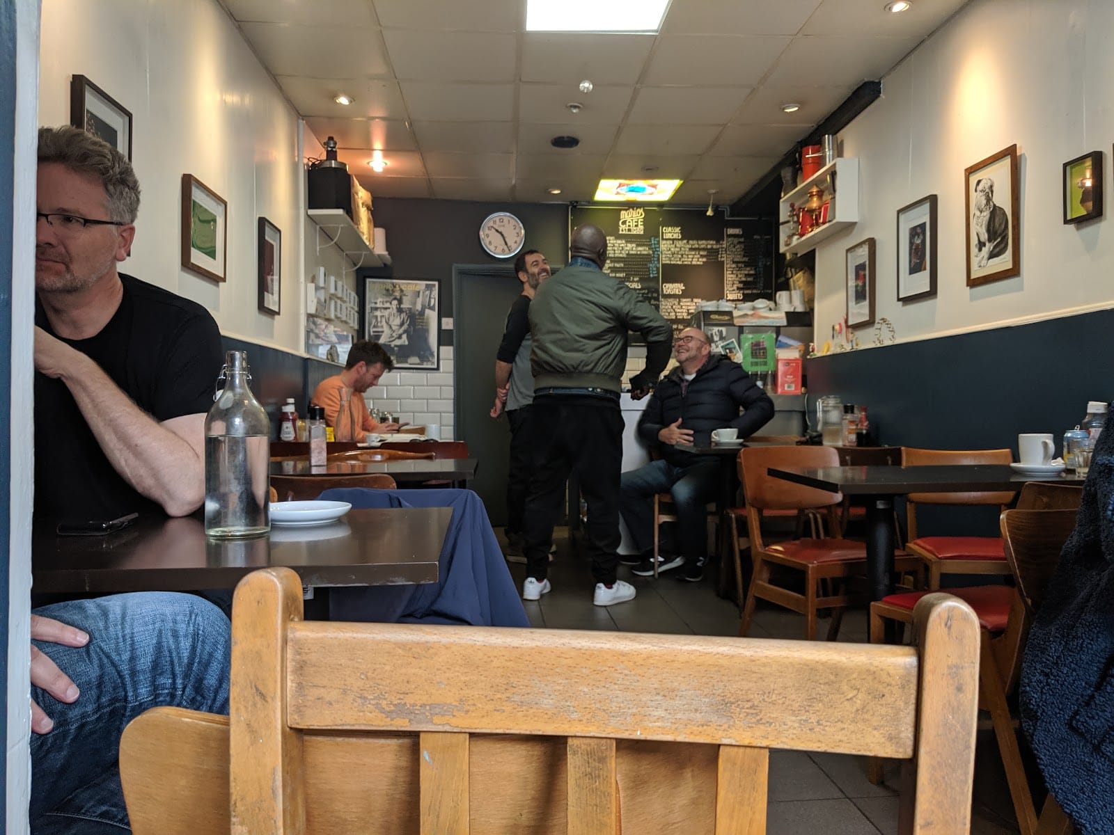 Marios Cafe