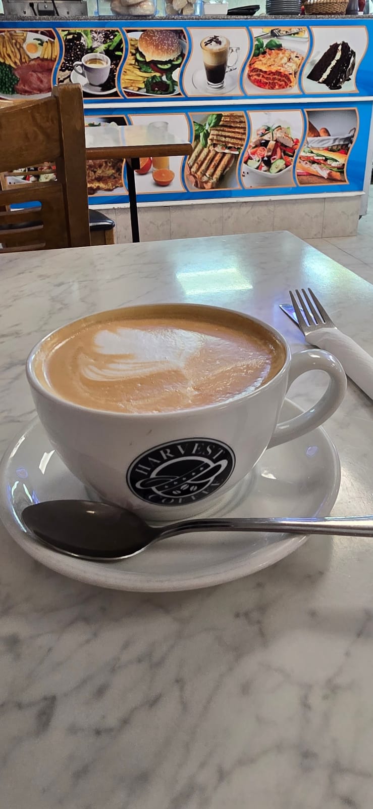 Delichio’s Cafe and Dinner