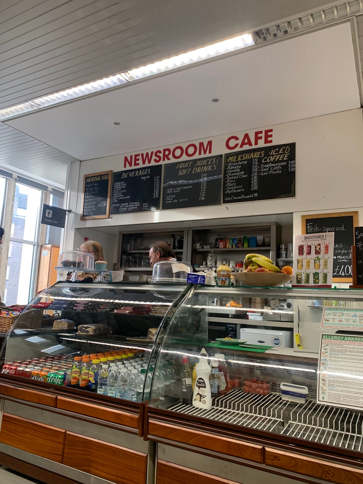 Newsroom Cafe