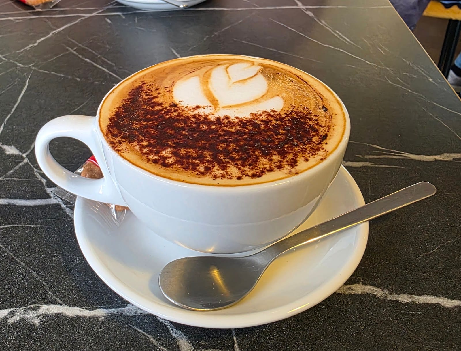 Pera Chocolate & Cafe