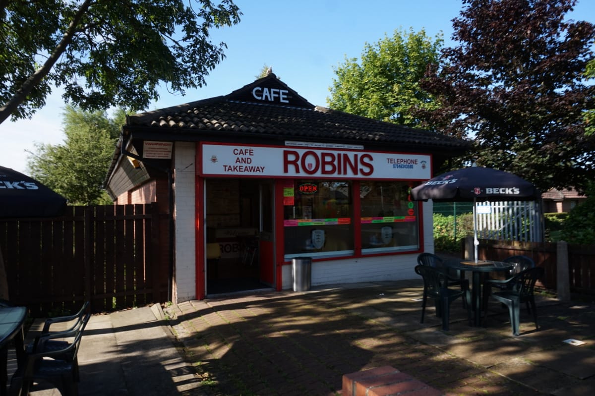 Robins Cafe photo 3