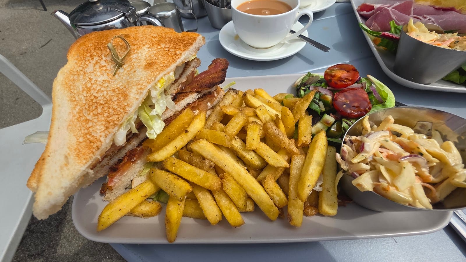Harry's bakehouse & cafe