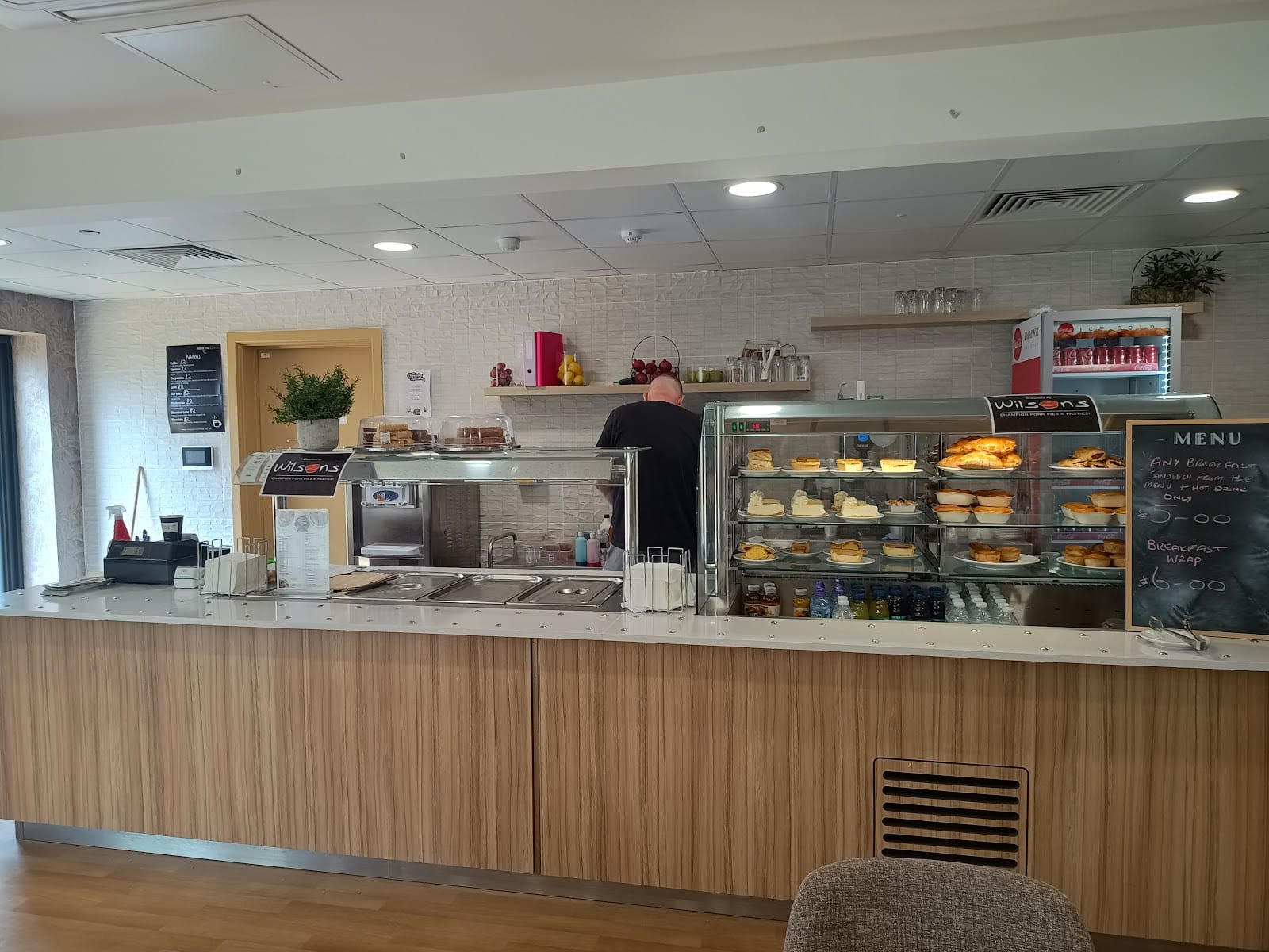The Country Kitchen 2 / Pippins Cafe