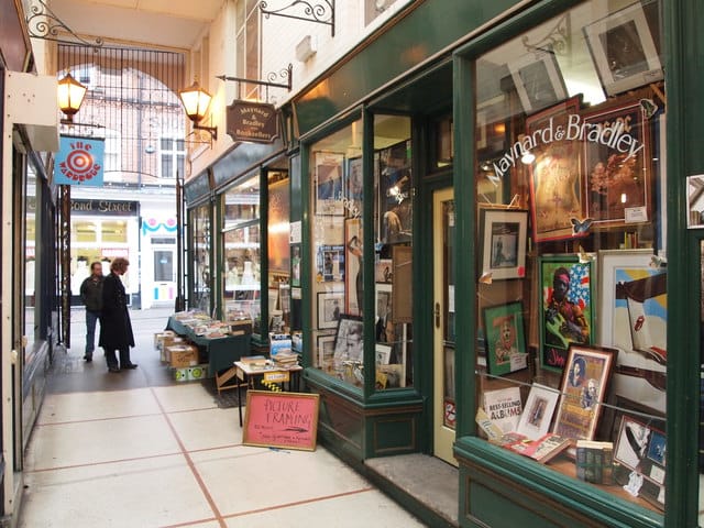 Paper Wings Café photo 4