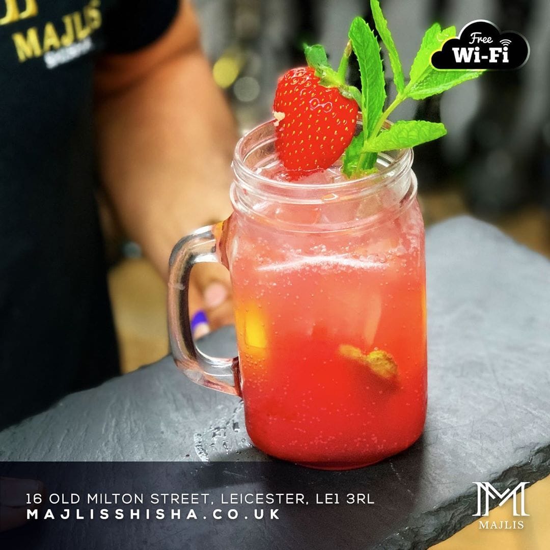 Majlis - Cafe & Shisha Lounge photo 4