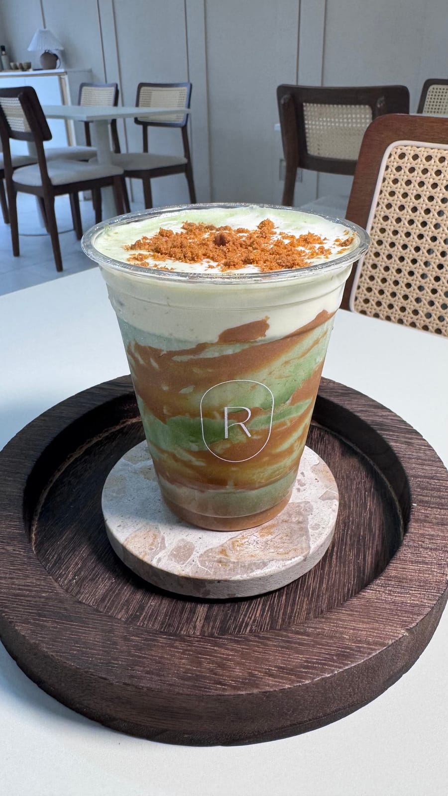 Rae's Cafe & Deli